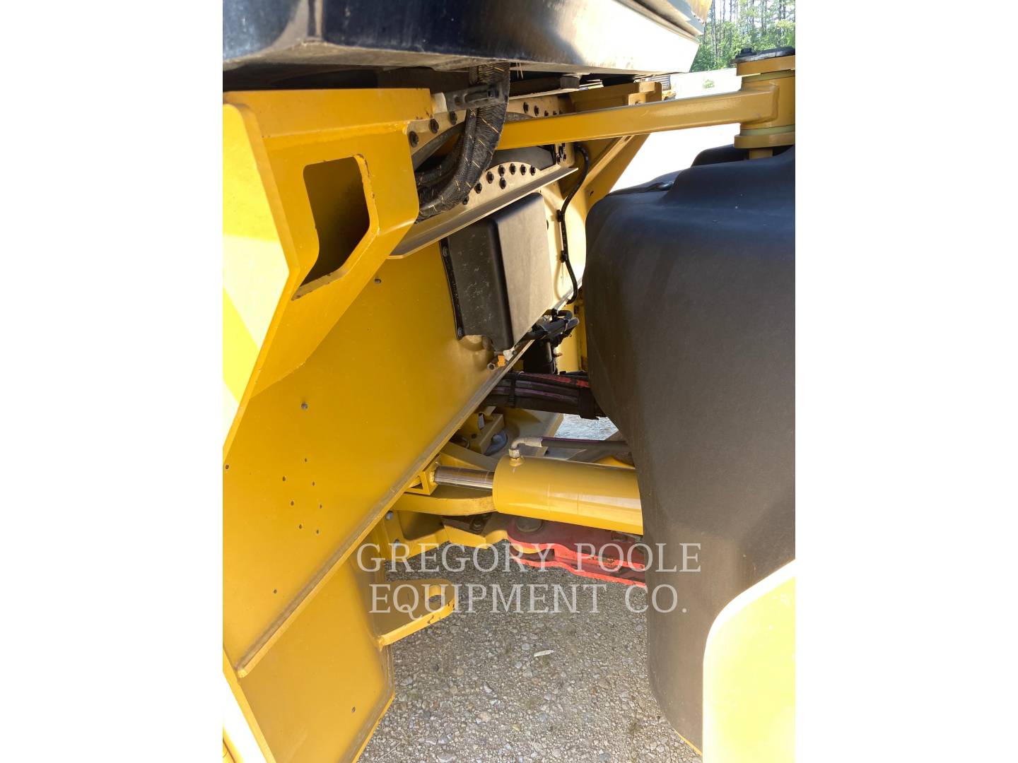 2019 Caterpillar CB13 Vibratory Double