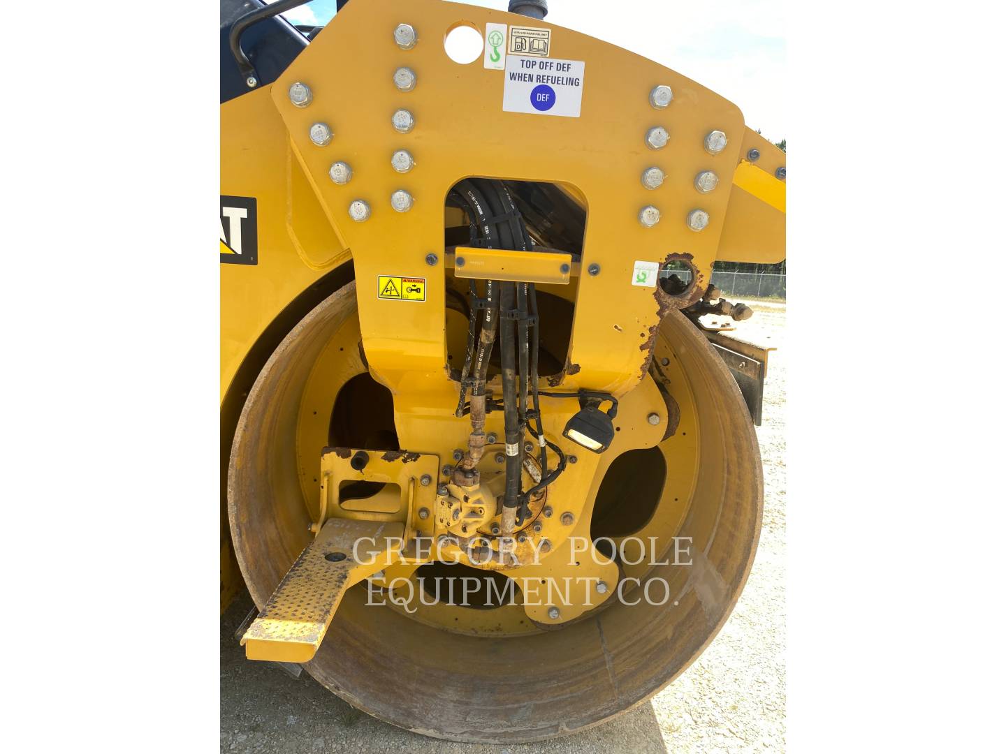 2019 Caterpillar CB13 Vibratory Double