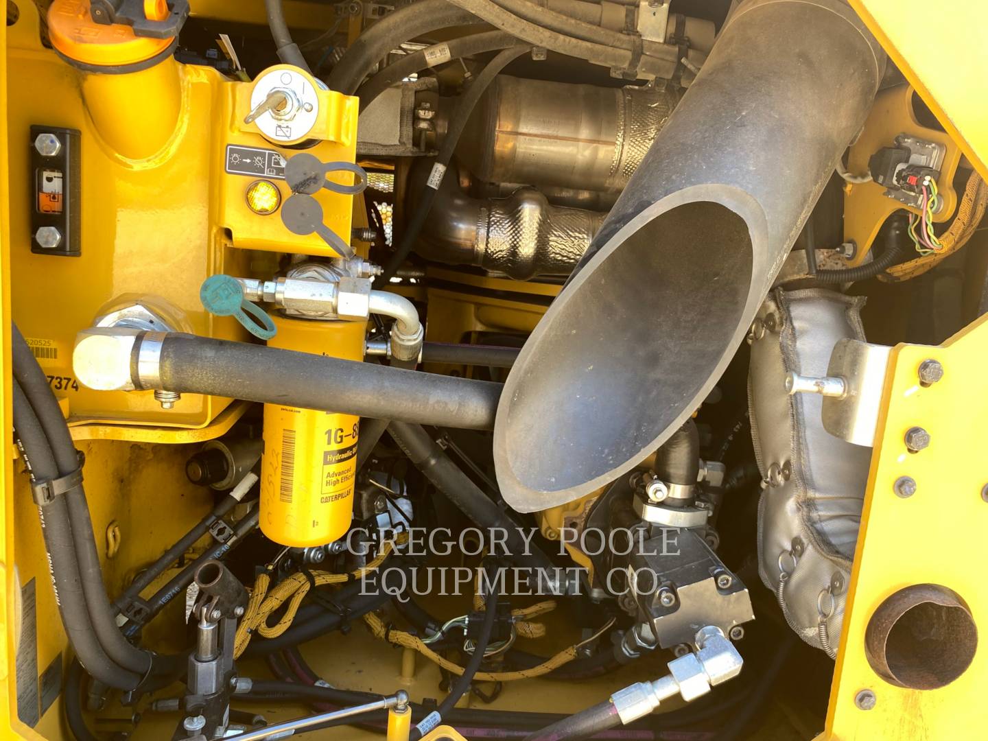 2019 Caterpillar CB13 Vibratory Double