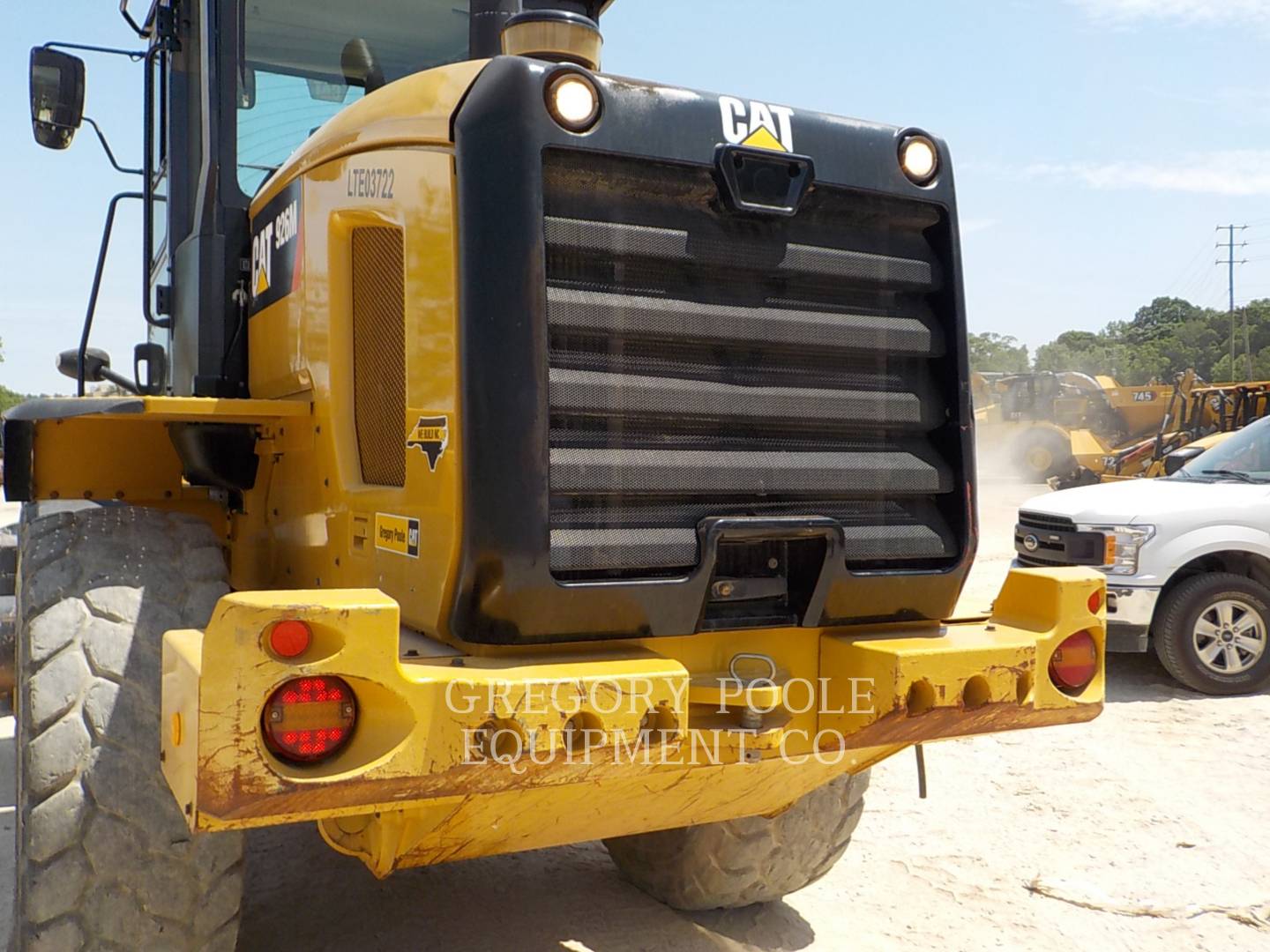 2017 Caterpillar 926M Wheel Loader