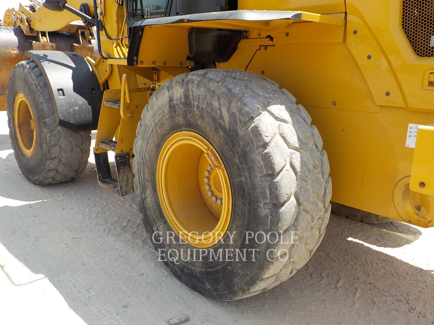 2017 Caterpillar 926M Wheel Loader