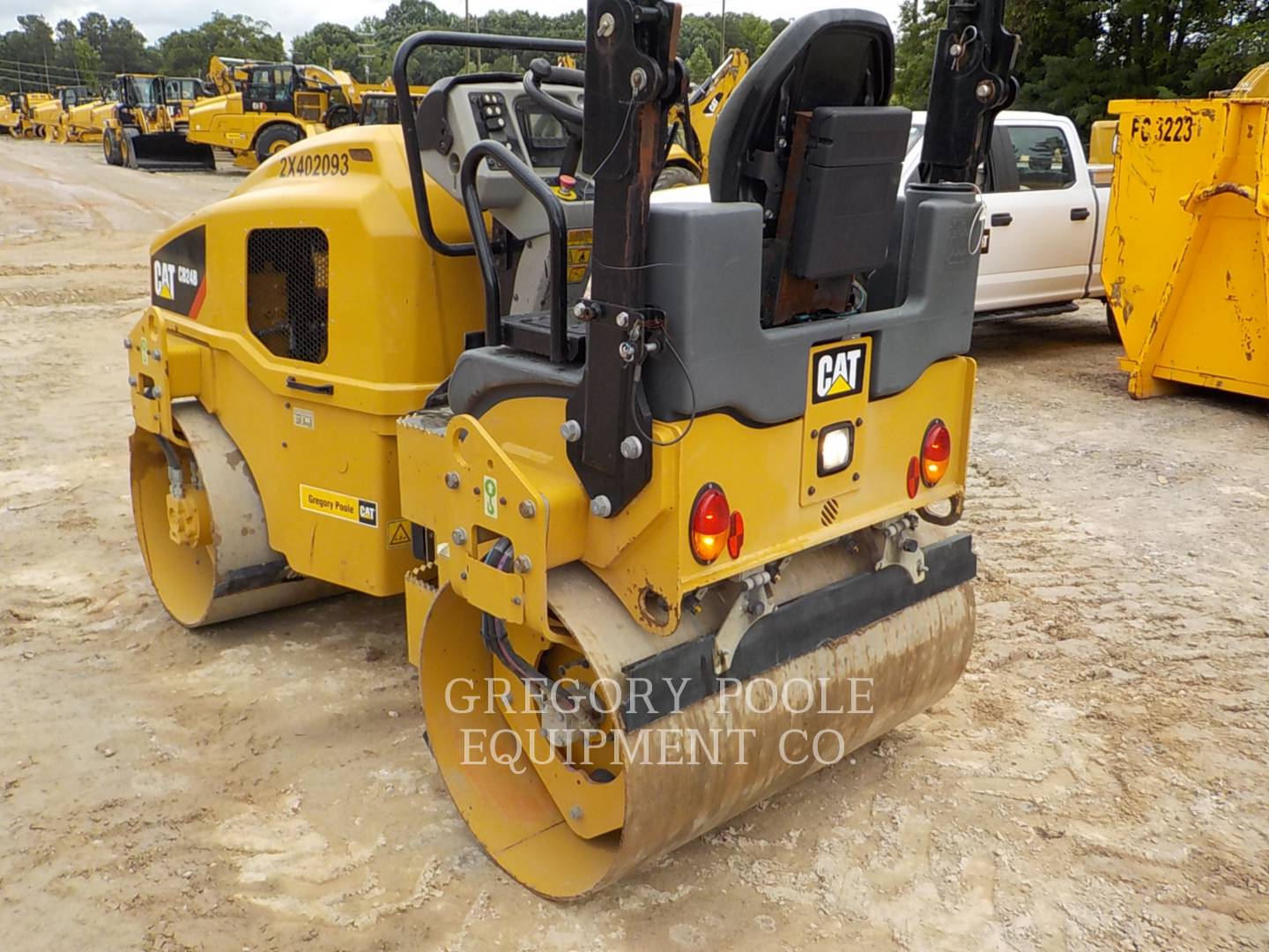 2019 Caterpillar CB24B Vibratory Double