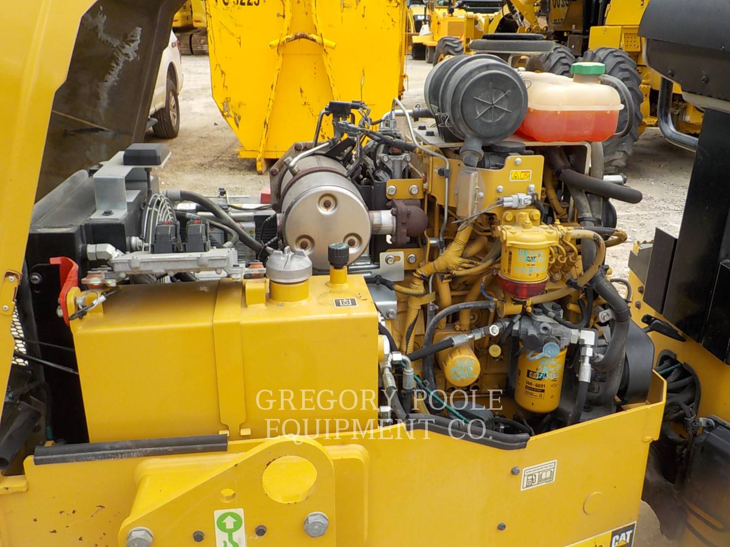 2019 Caterpillar CB24B Vibratory Double