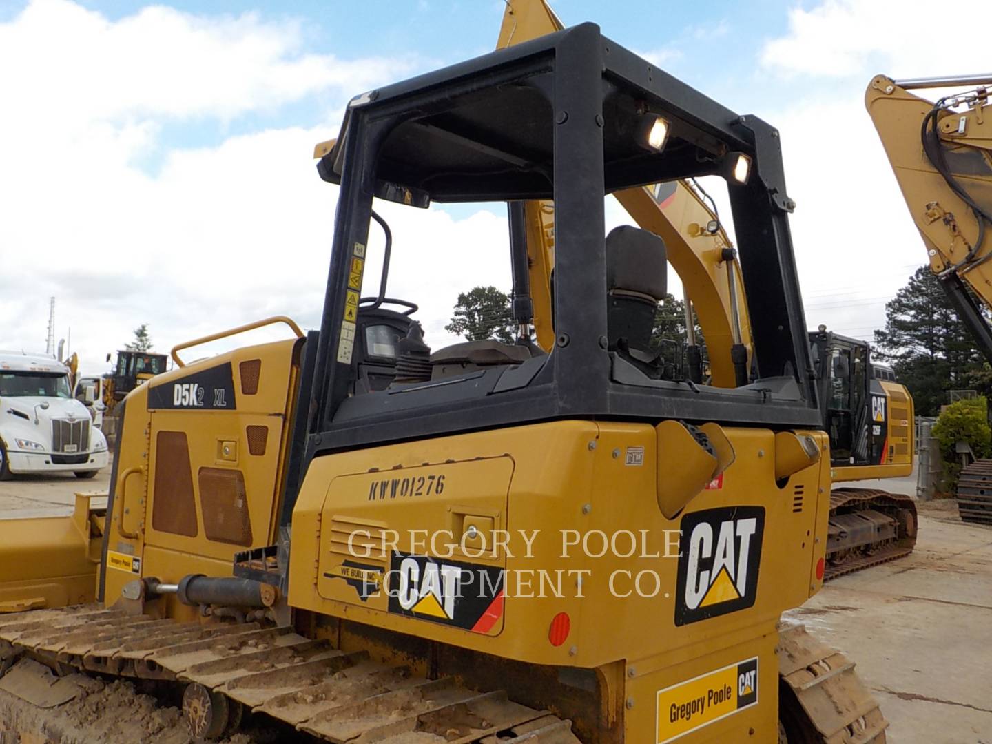 2015 Caterpillar D5K2XL Dozer