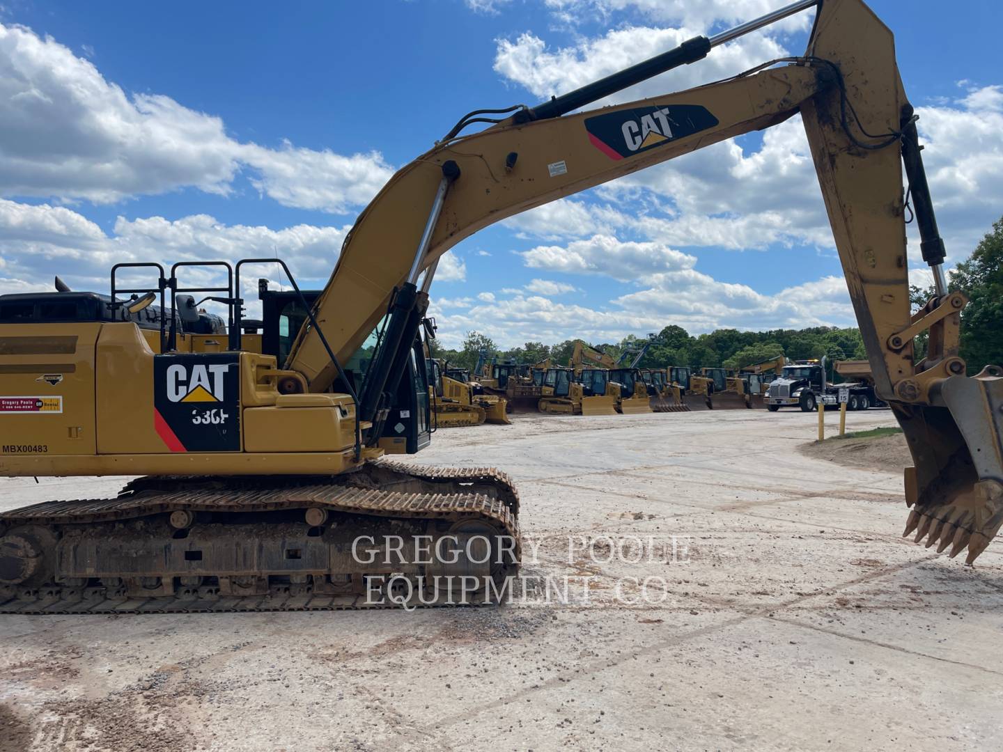 2016 Caterpillar 330FL Excavator