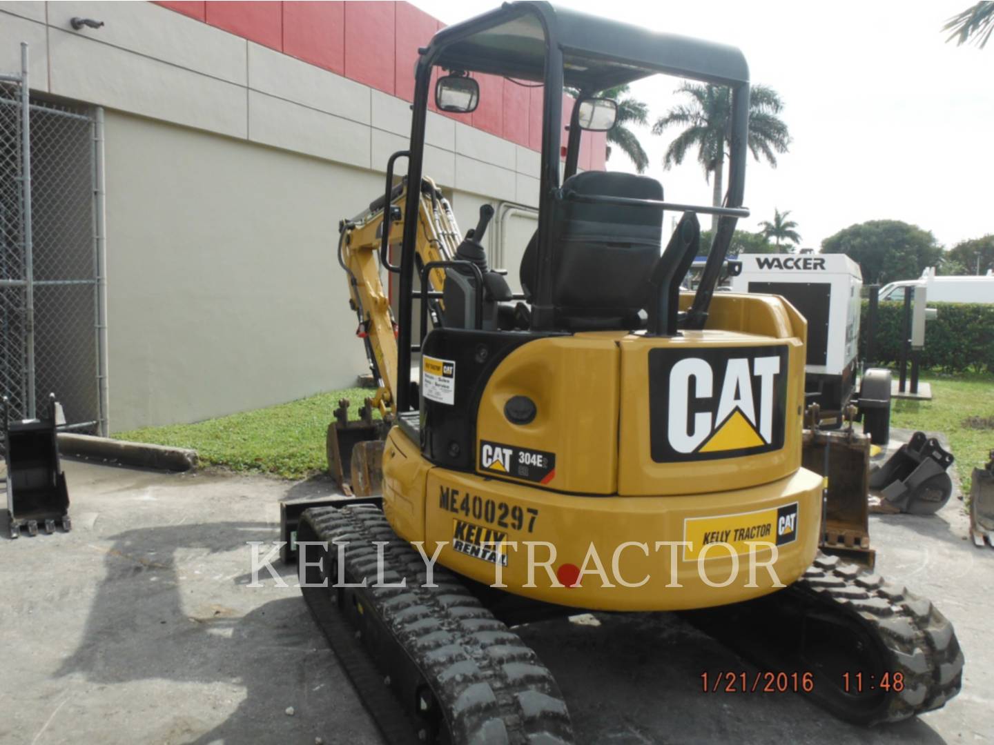 15 Caterpillar 304 E2 Cr Excavator For Sale In Miami Fd Ironsearch