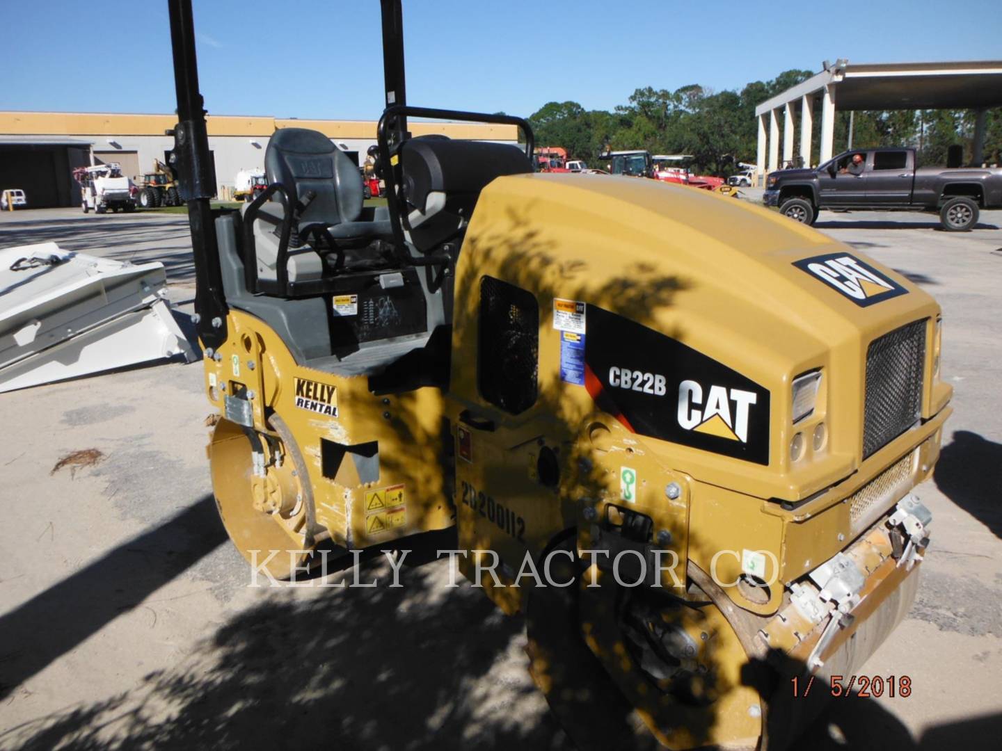 2016 Caterpillar CB22B Vibratory Double