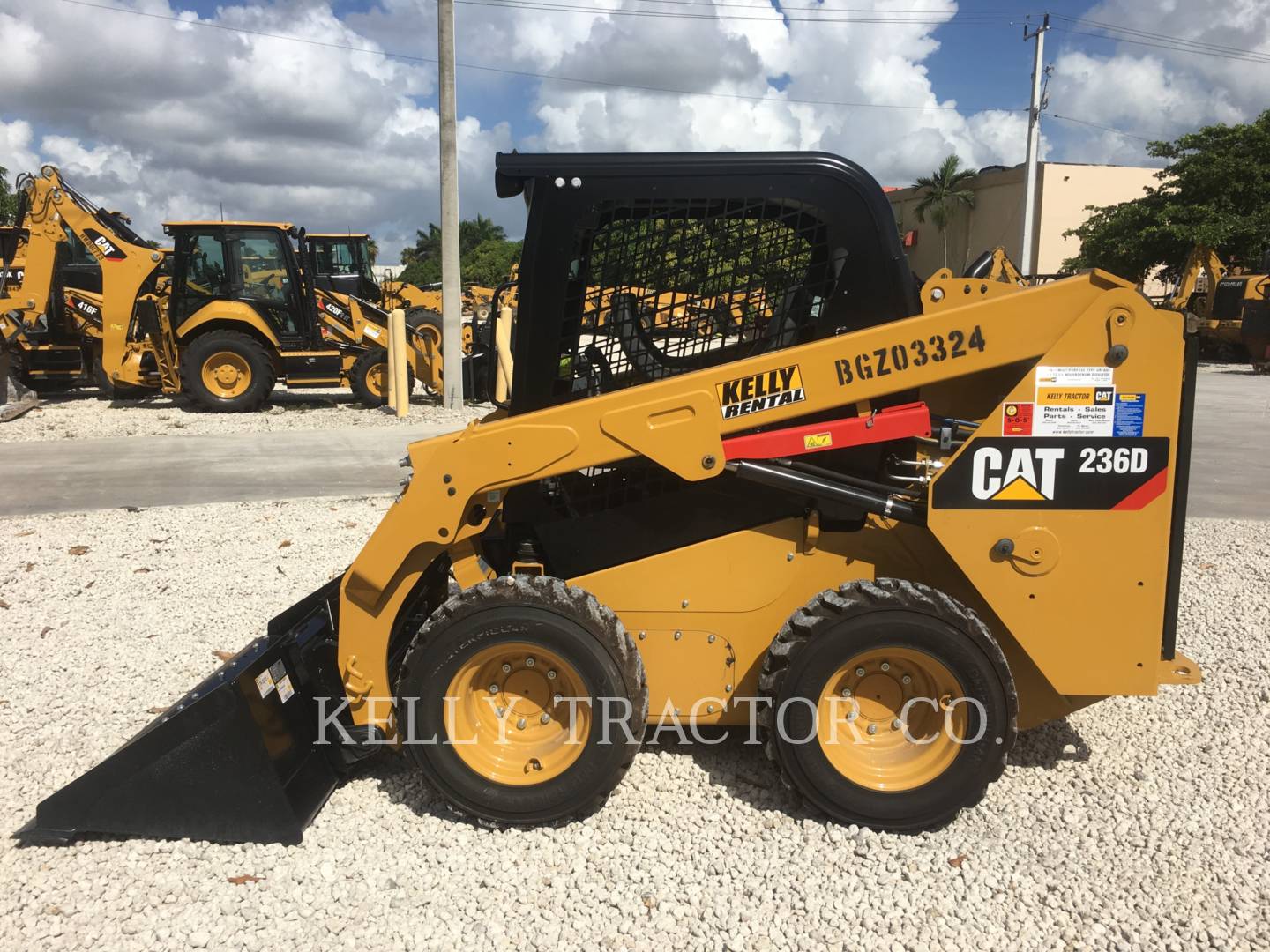 2017 Caterpillar 236 D Skid Steer Loader