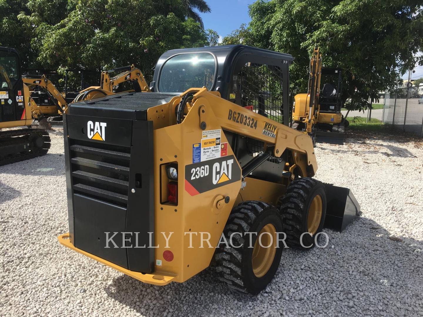 2017 Caterpillar 236 D Skid Steer Loader