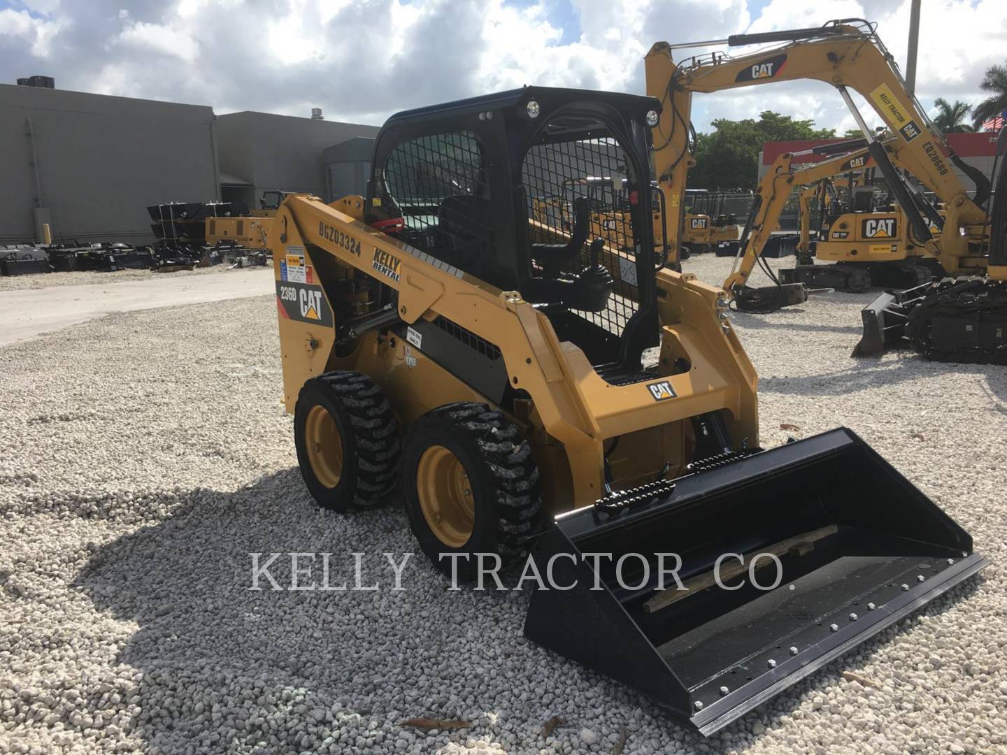 2017 Caterpillar 236 D Skid Steer Loader