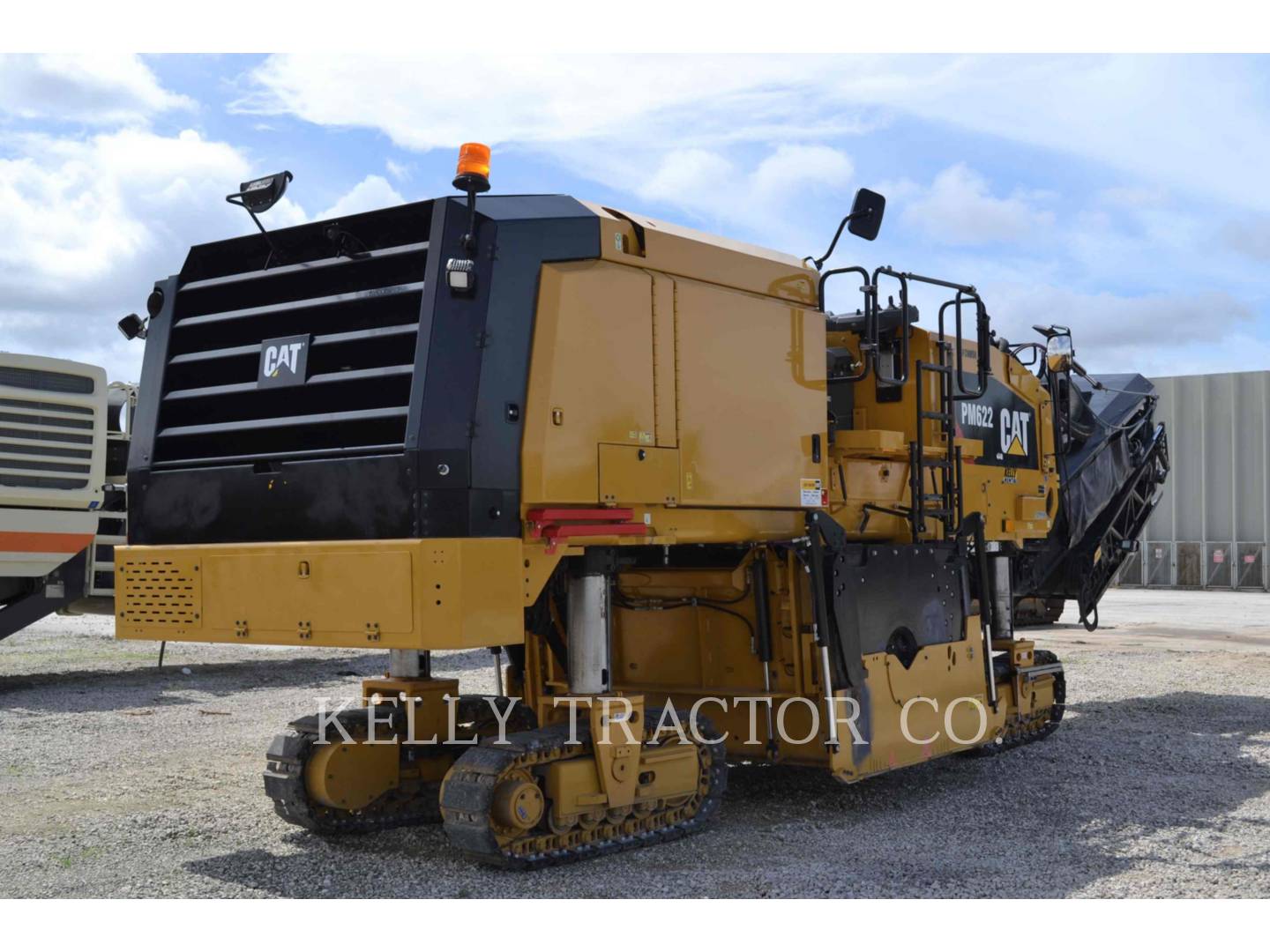 2017 Caterpillar PM 622 Cold Planer