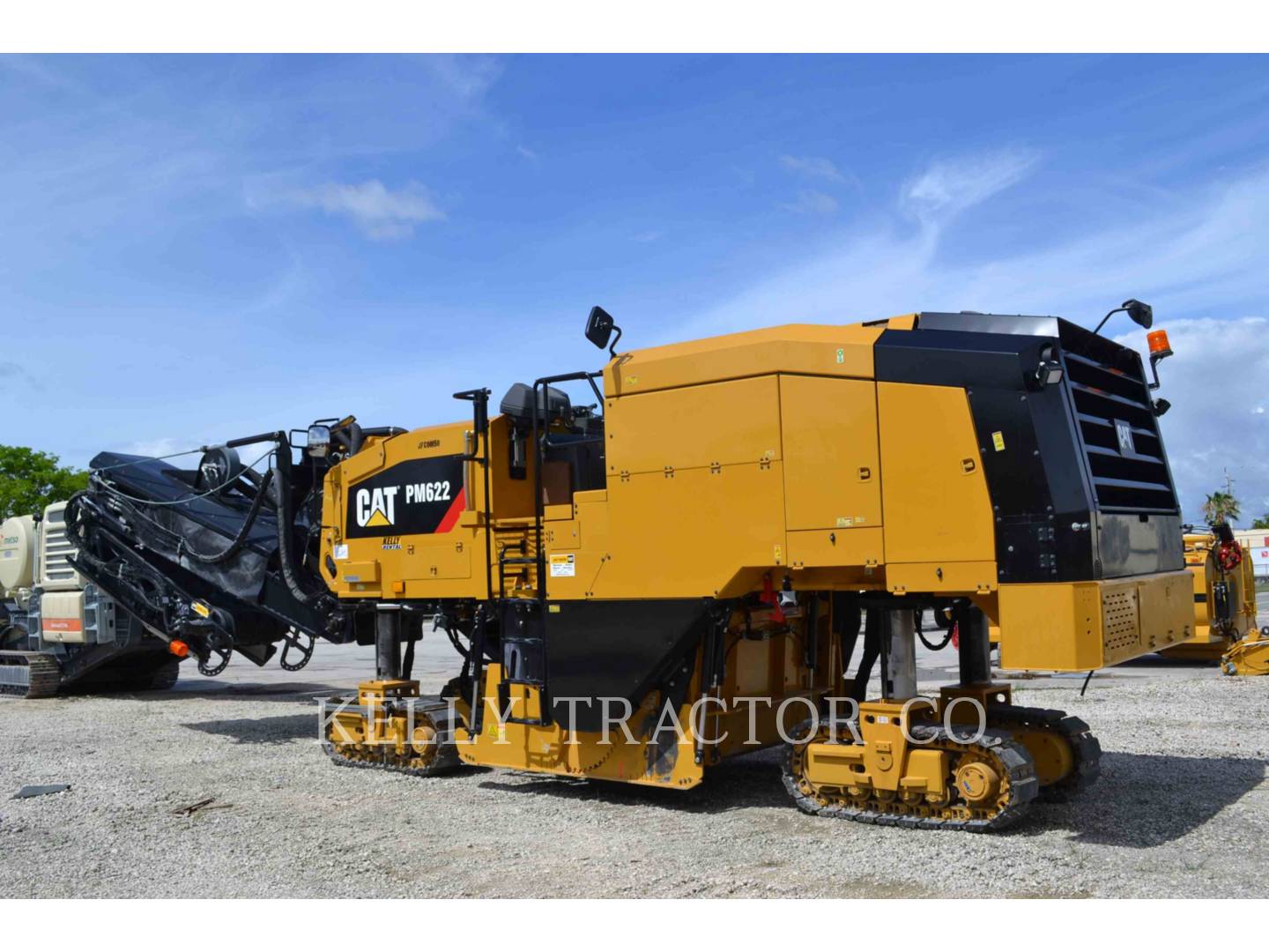 2017 Caterpillar PM 622 Cold Planer