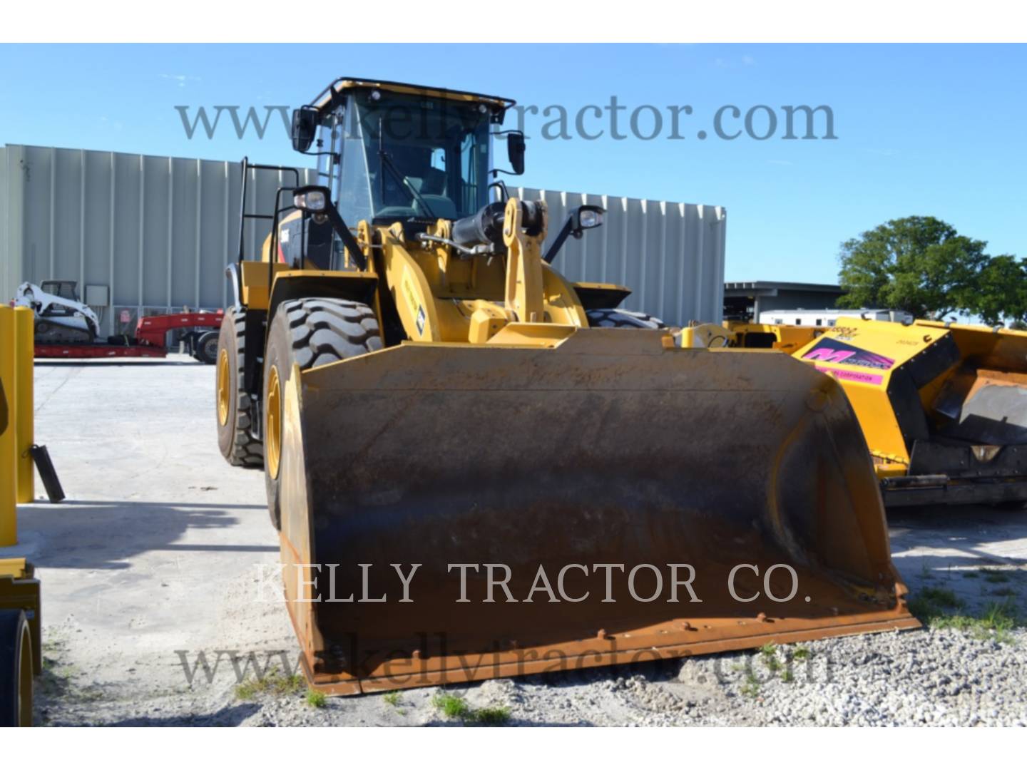 2018 Caterpillar 966M Wheel Loader