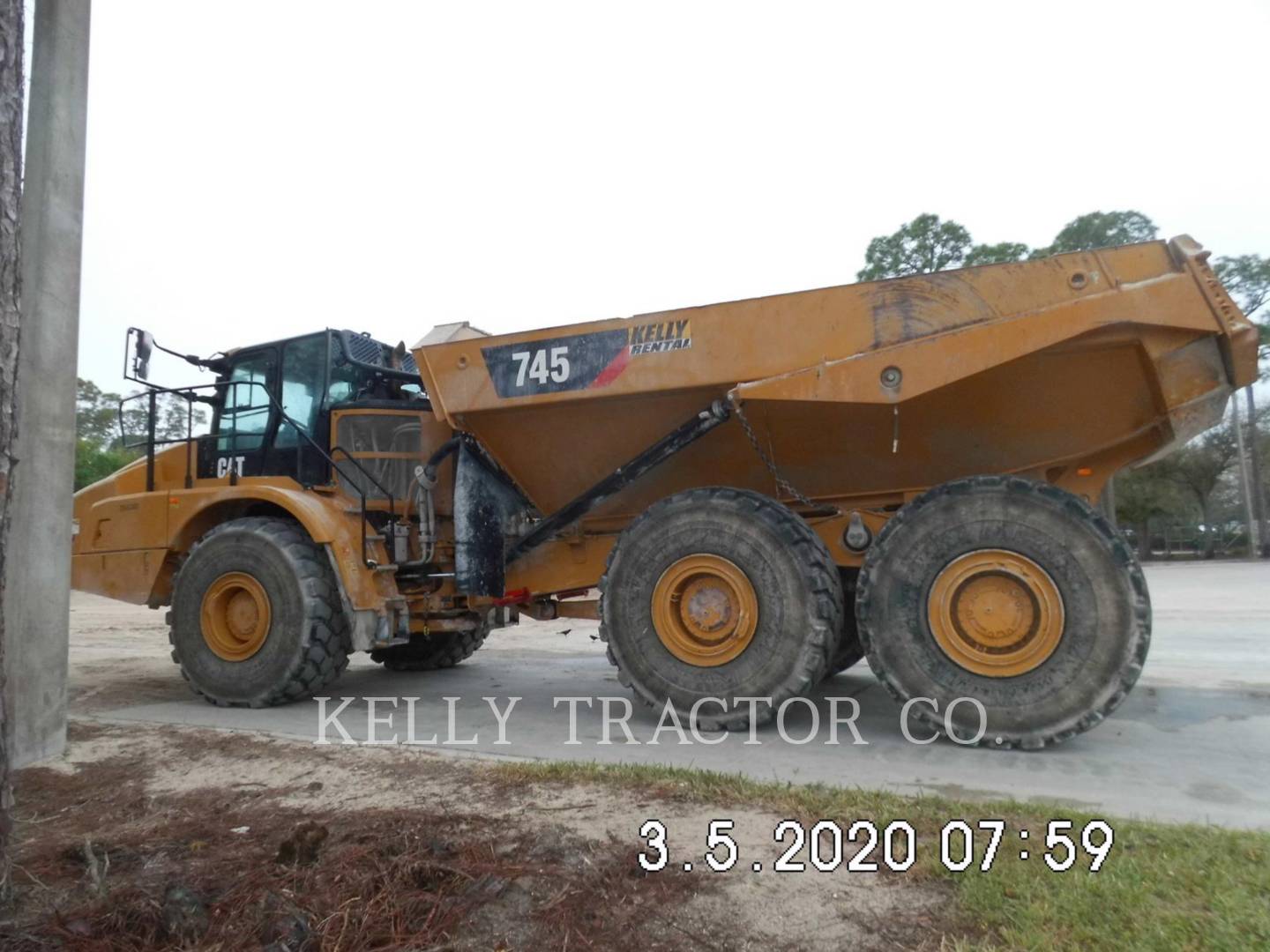 2019 Caterpillar 745 Articulated Truck