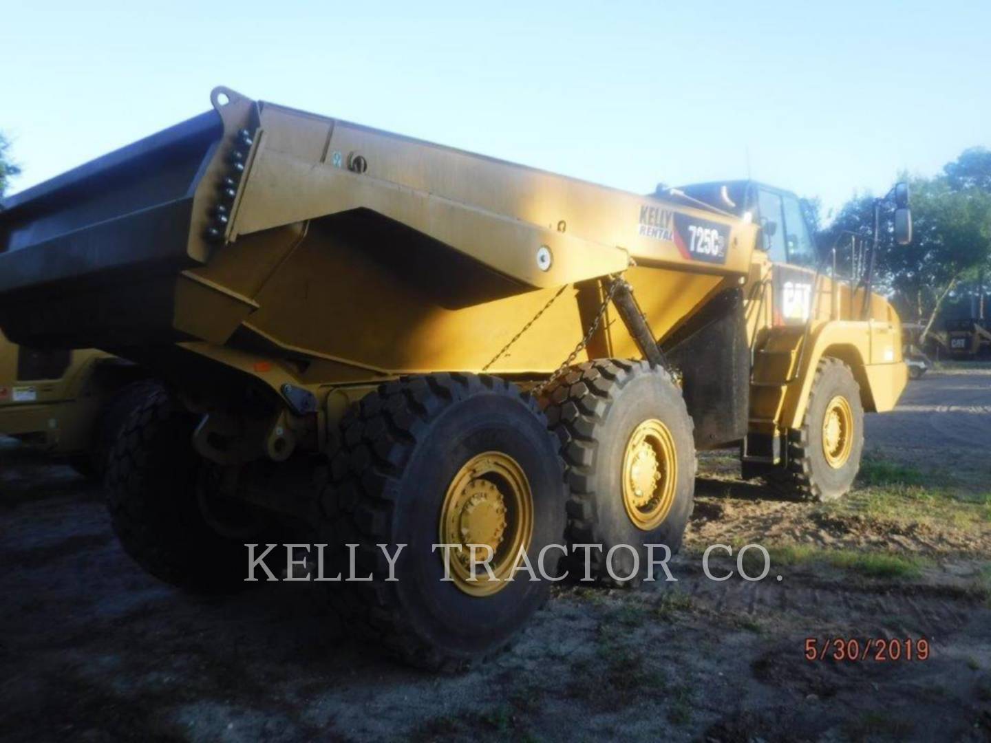 2019 Caterpillar 725 C 2 Articulated Truck