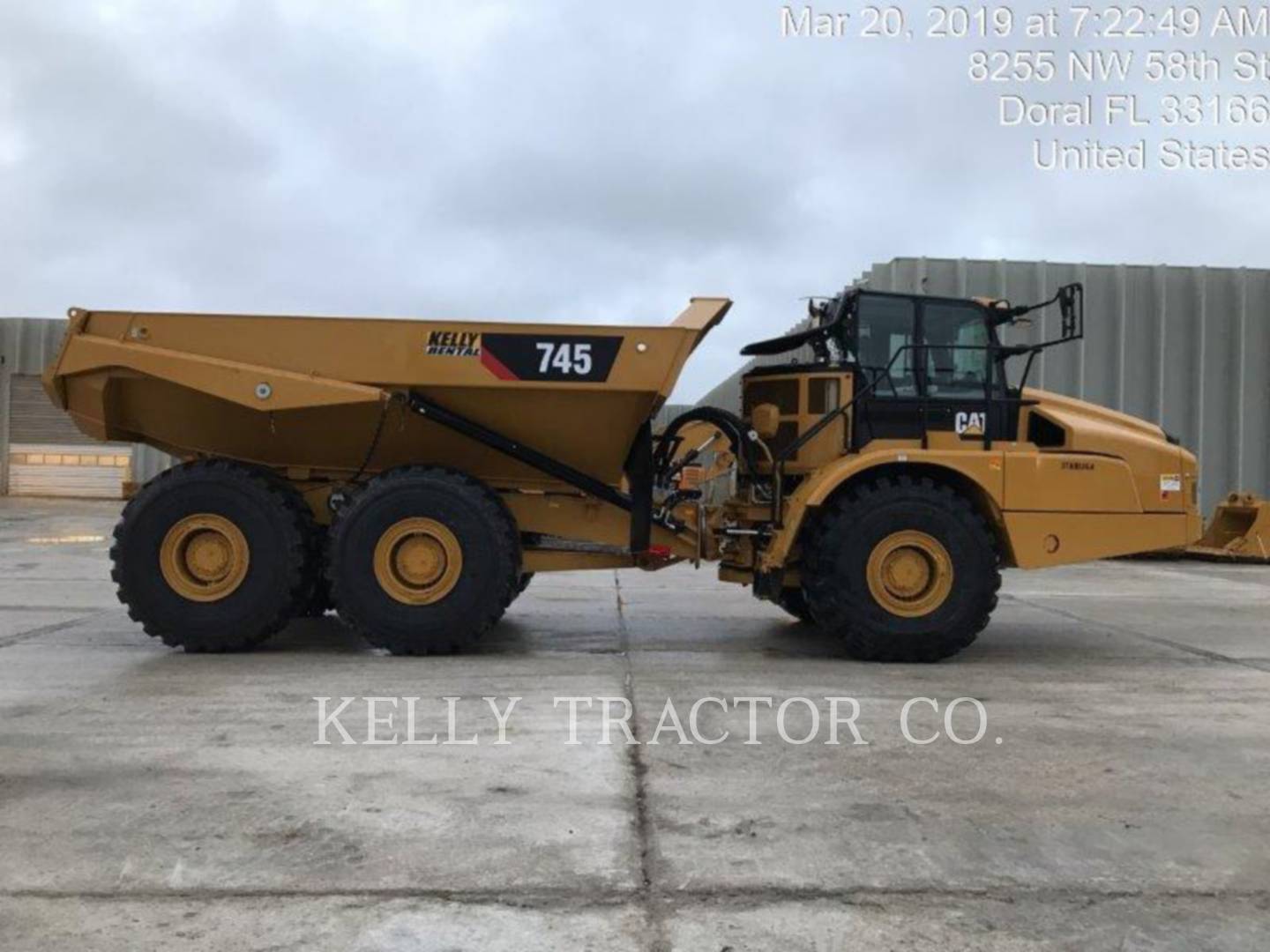 2019 Caterpillar 745 Articulated Truck