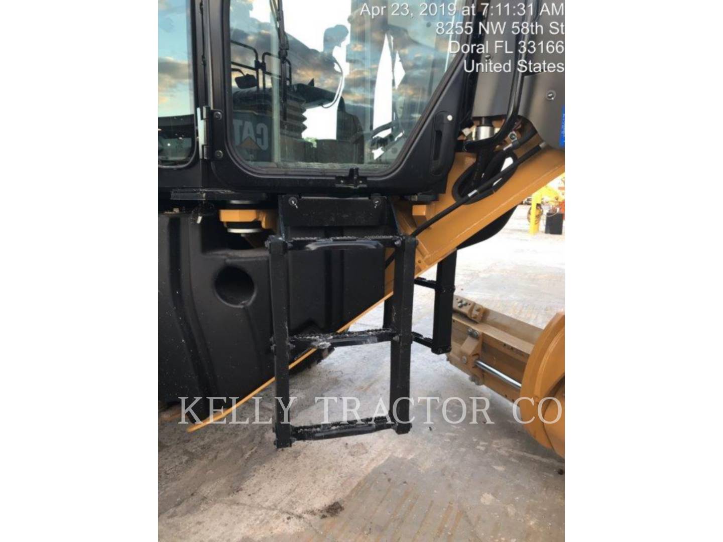 2018 Caterpillar 12M3 Grader - Road