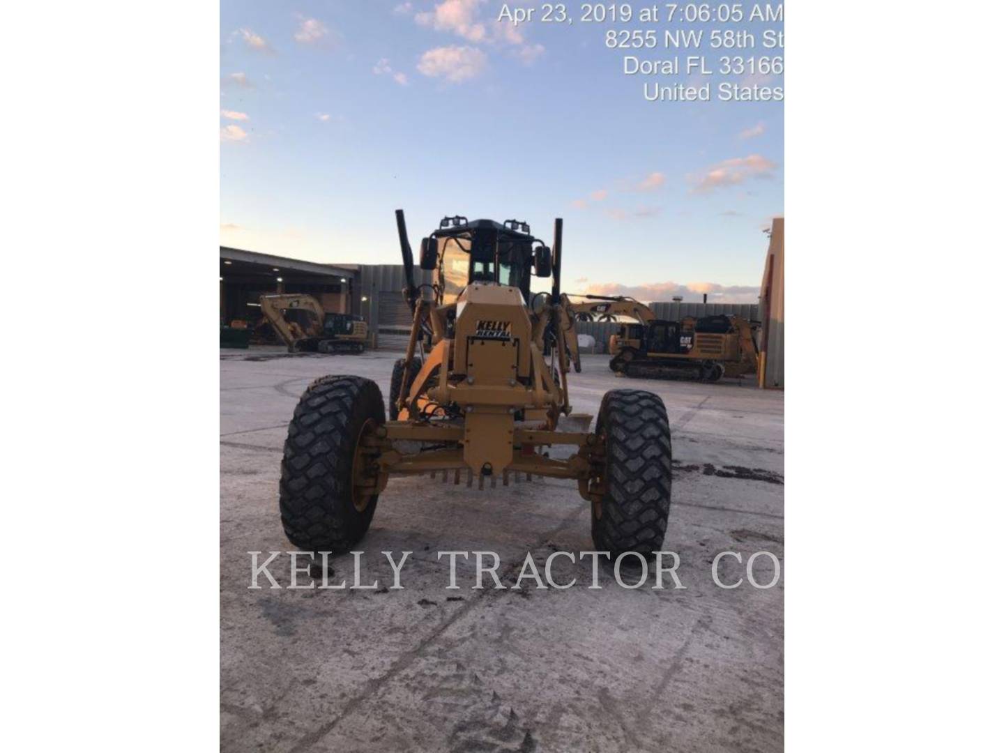 2018 Caterpillar 12M3 Grader - Road