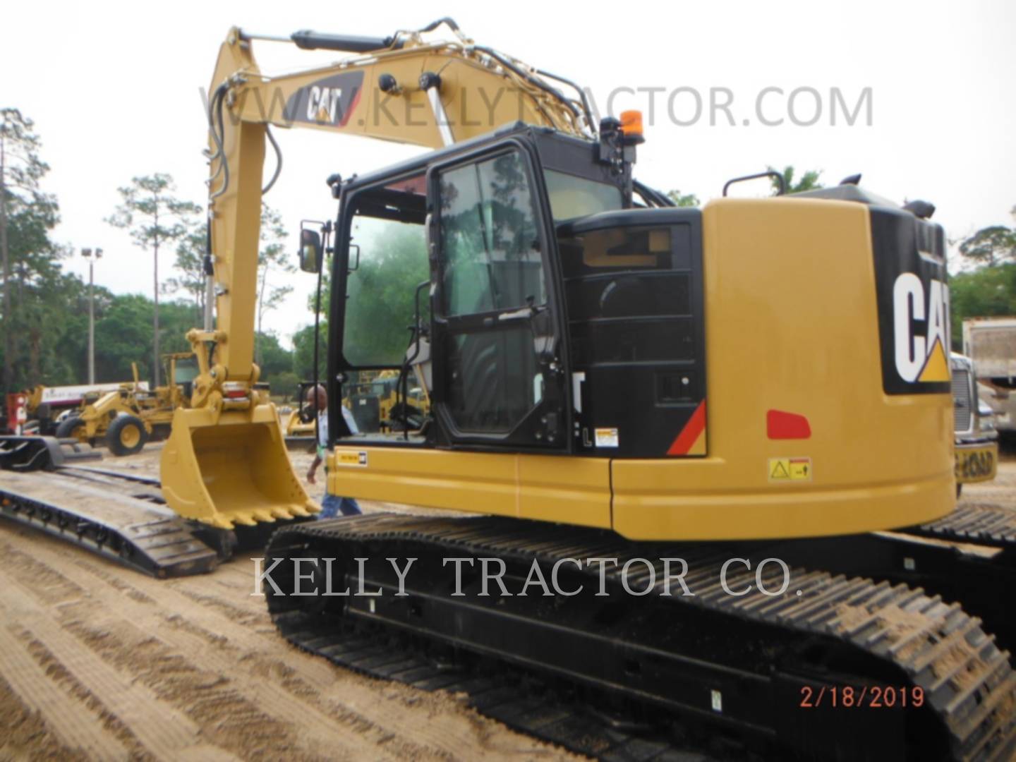 2019 Caterpillar 325FLCR Excavator