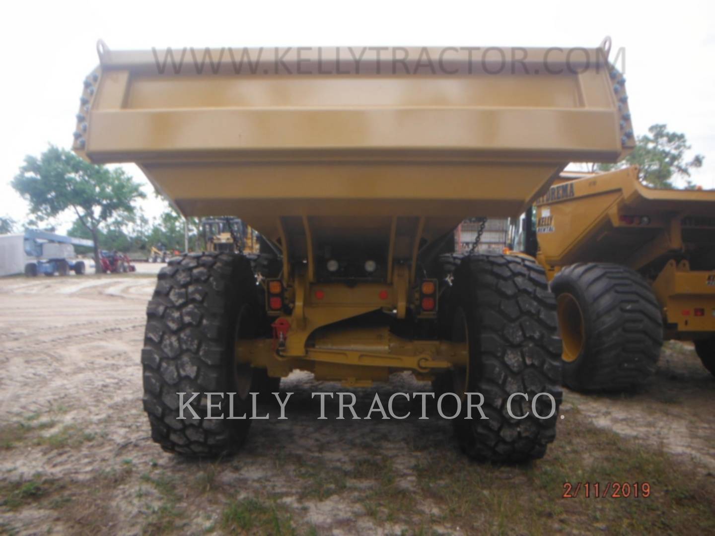 2019 Caterpillar 725C2 Articulated Truck