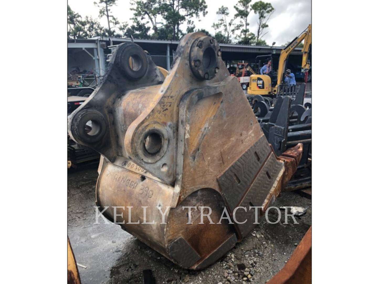 2015 Caterpillar CATBKT390D_47 Bucket