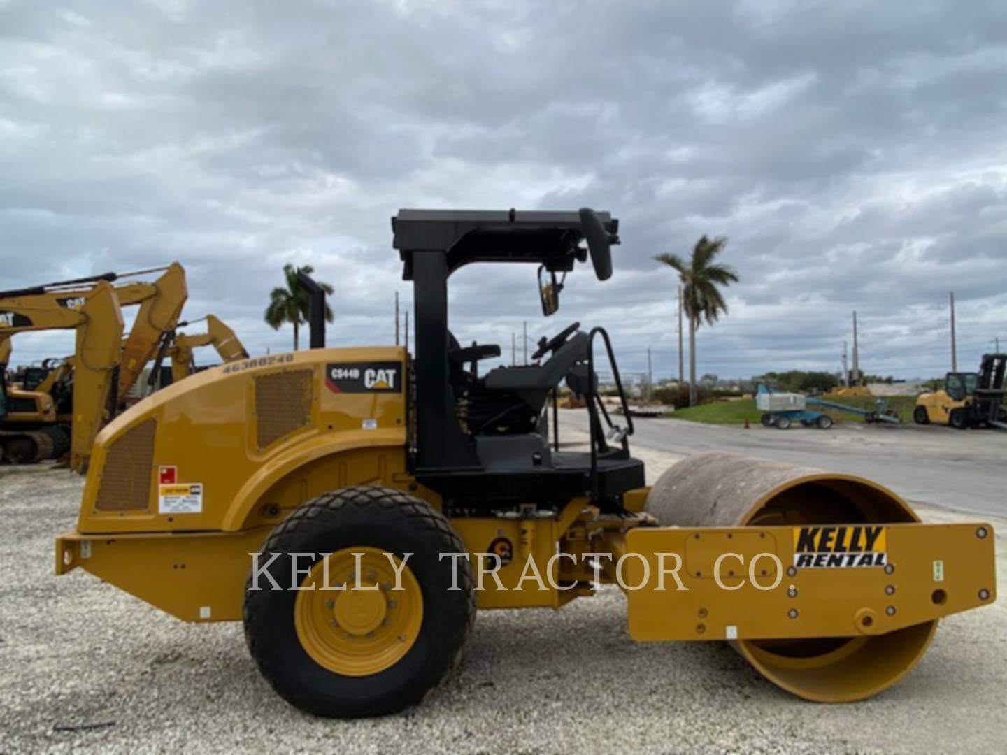 2019 Caterpillar CS44B Vibratory Single