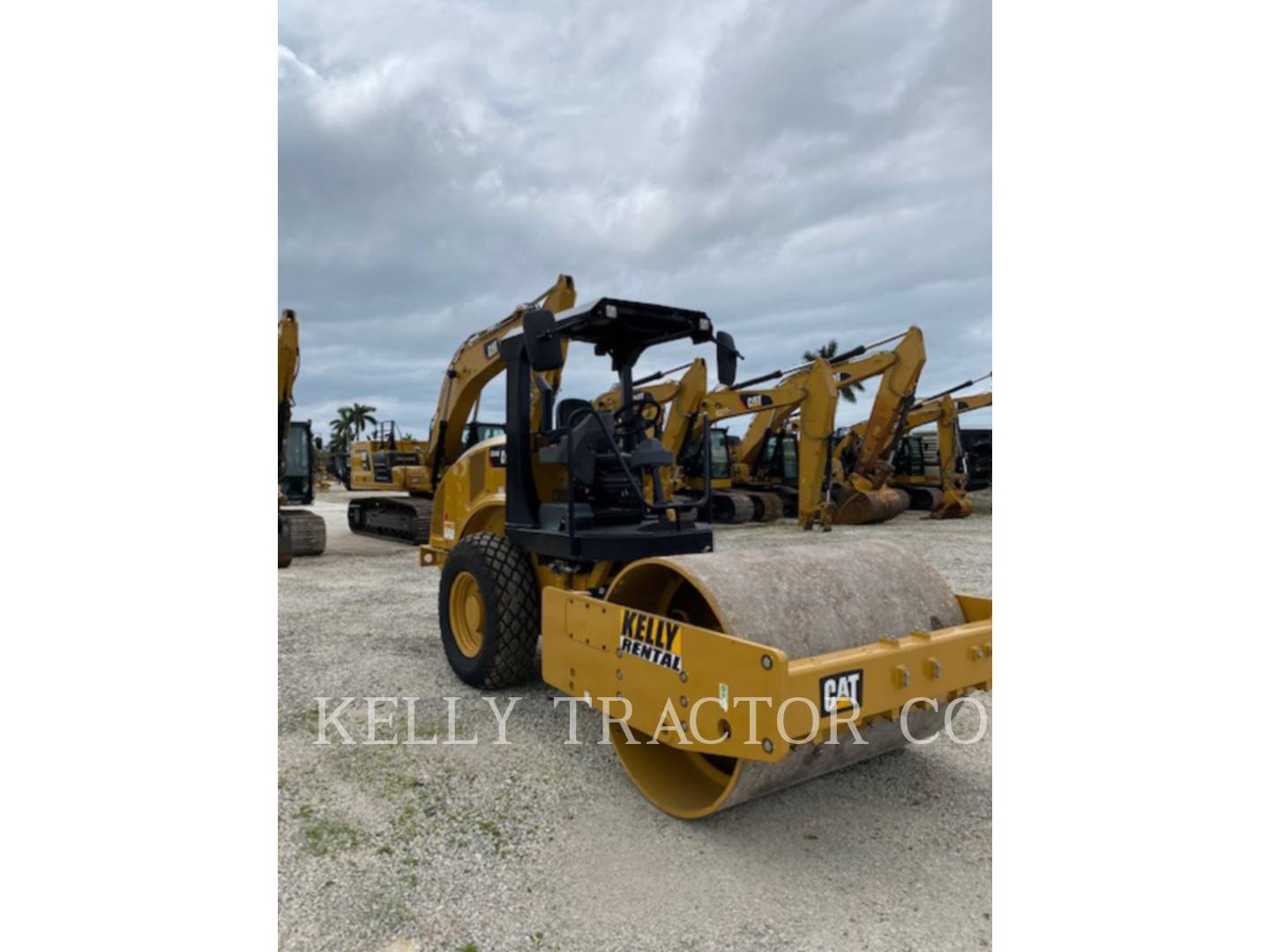 2019 Caterpillar CS44B Vibratory Single