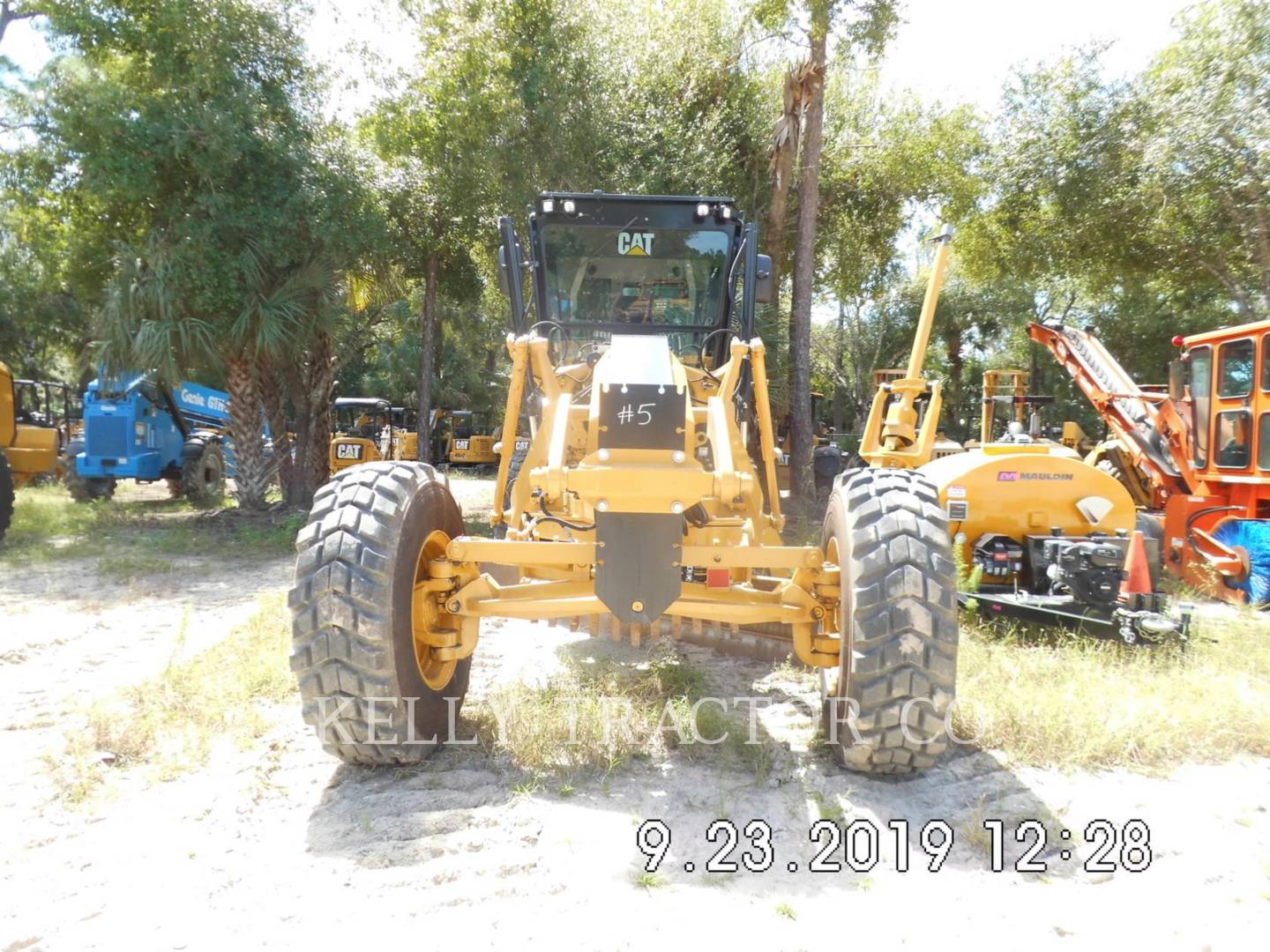 2019 Caterpillar 120-14 Grader - Road