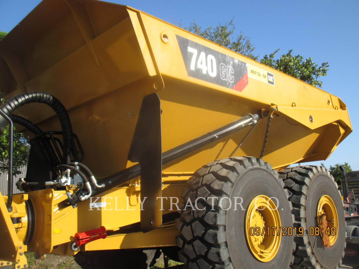 2019 Caterpillar 740 GC Articulated Truck