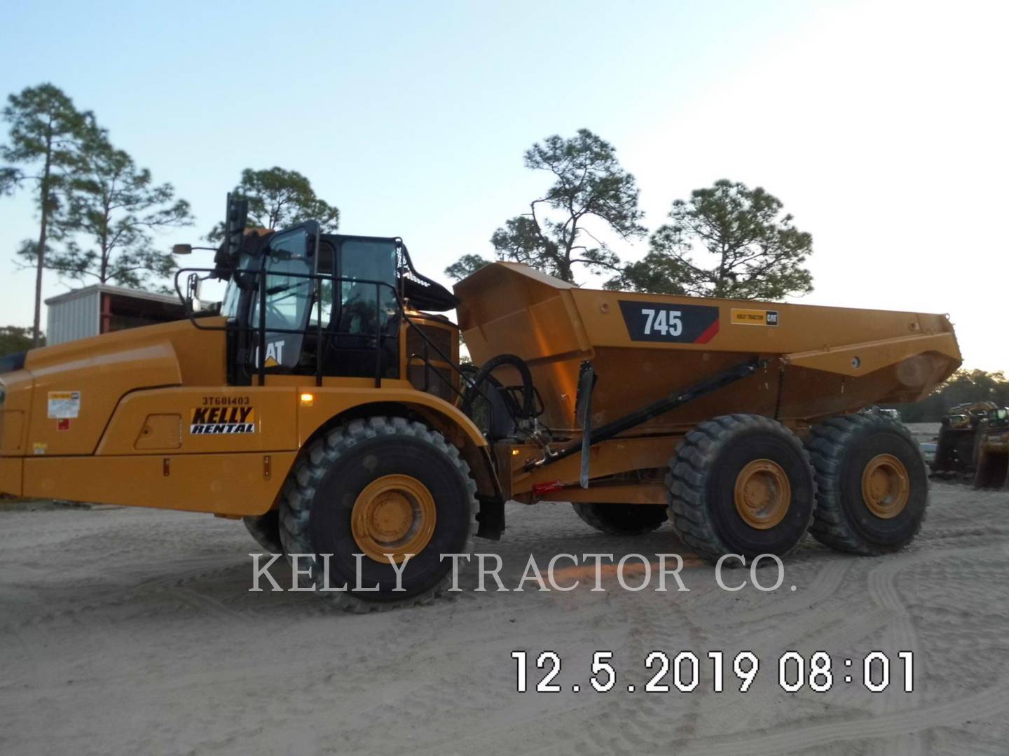 2019 Caterpillar 745 Articulated Truck