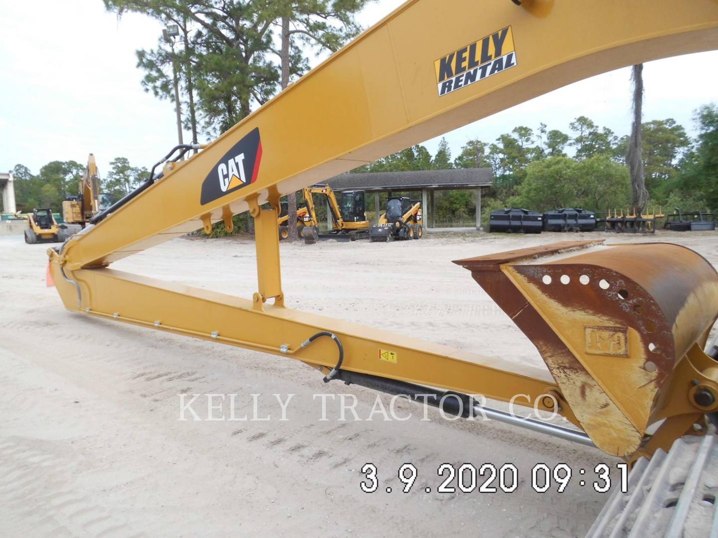 2019 Caterpillar 326FL Excavator