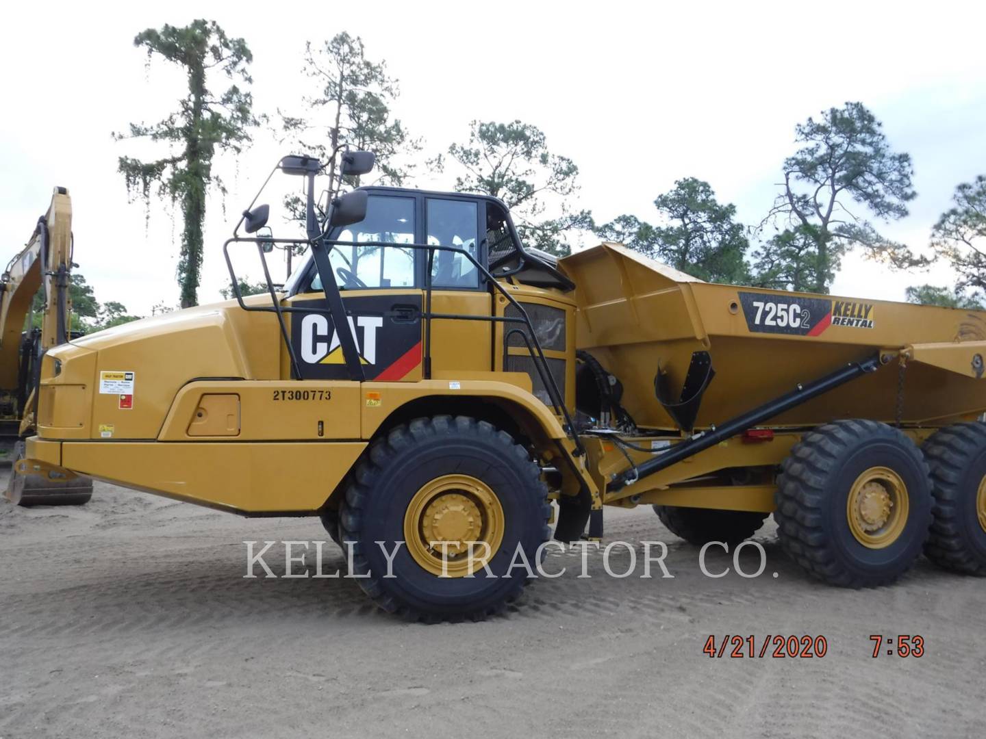 2019 Caterpillar 725 C 2 Articulated Truck