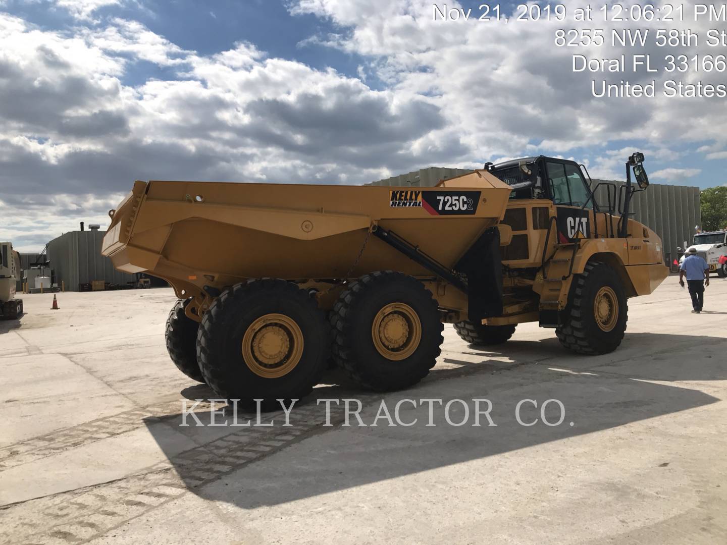 2019 Caterpillar 725C2 Articulated Truck