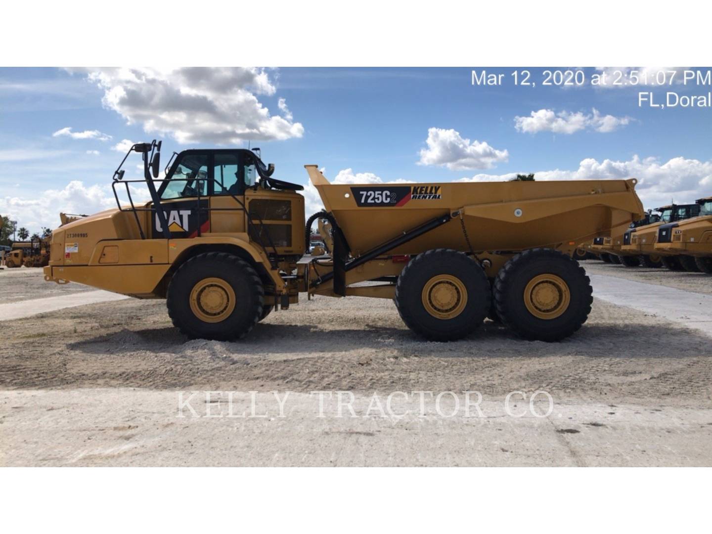 2020 Caterpillar 725C2 Articulated Truck