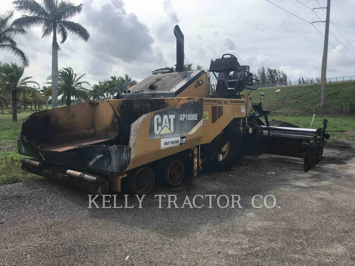 2014 Caterpillar AP1000E Paver