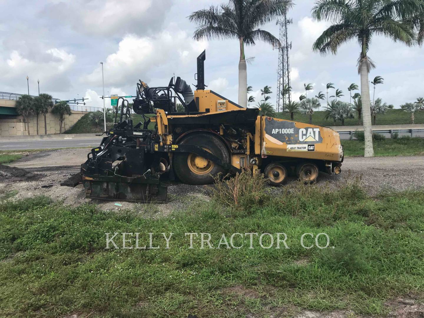 2014 Caterpillar AP1000E Paver