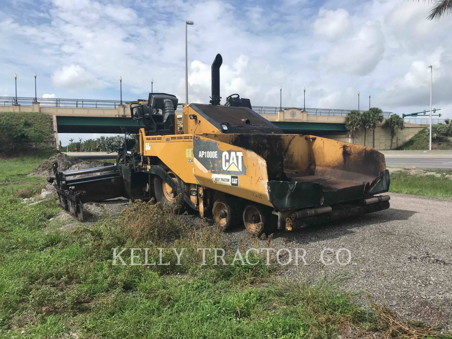 2014 Caterpillar AP1000E Paver