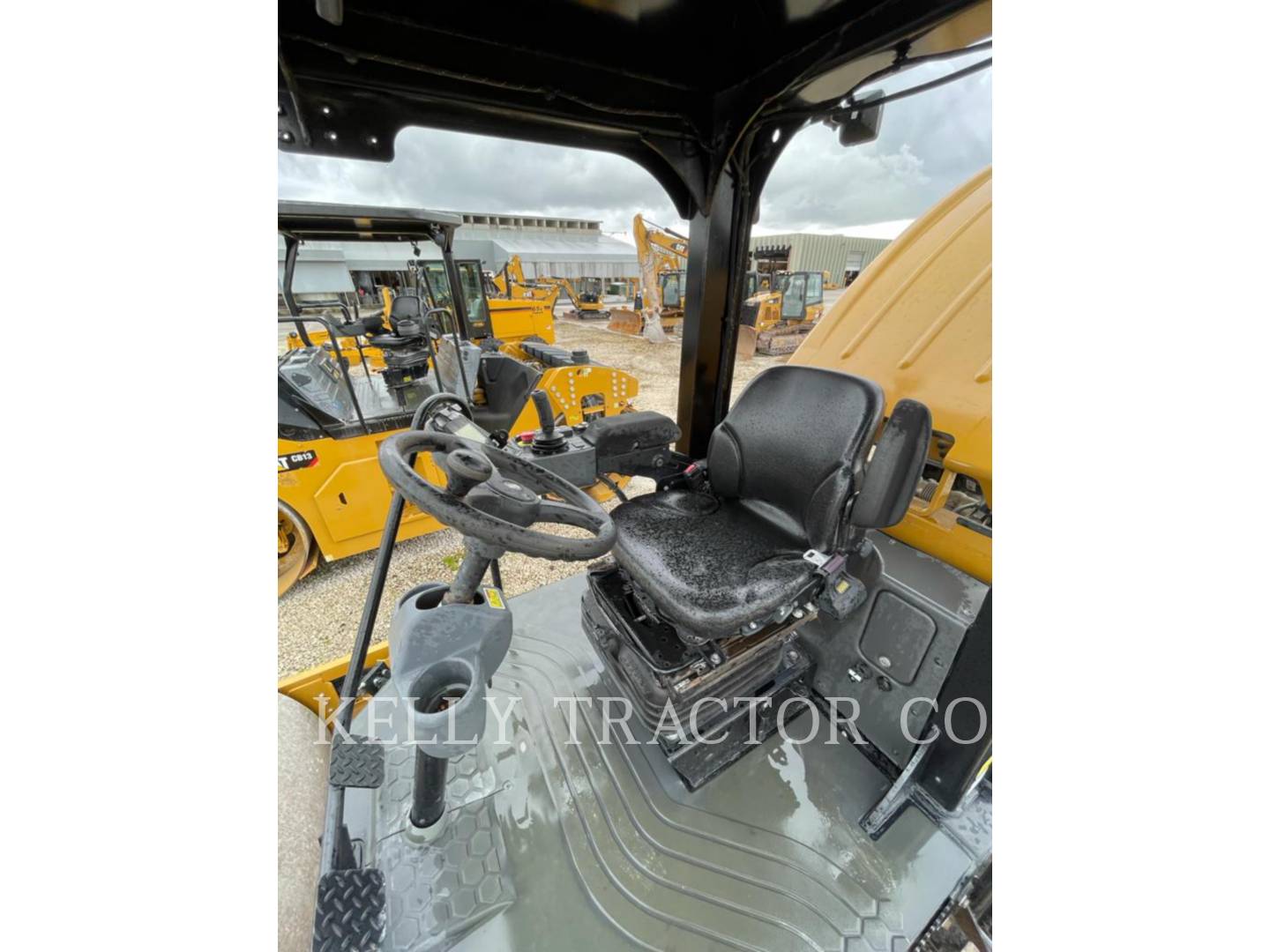 2019 Caterpillar CS 56 B Vibratory Single