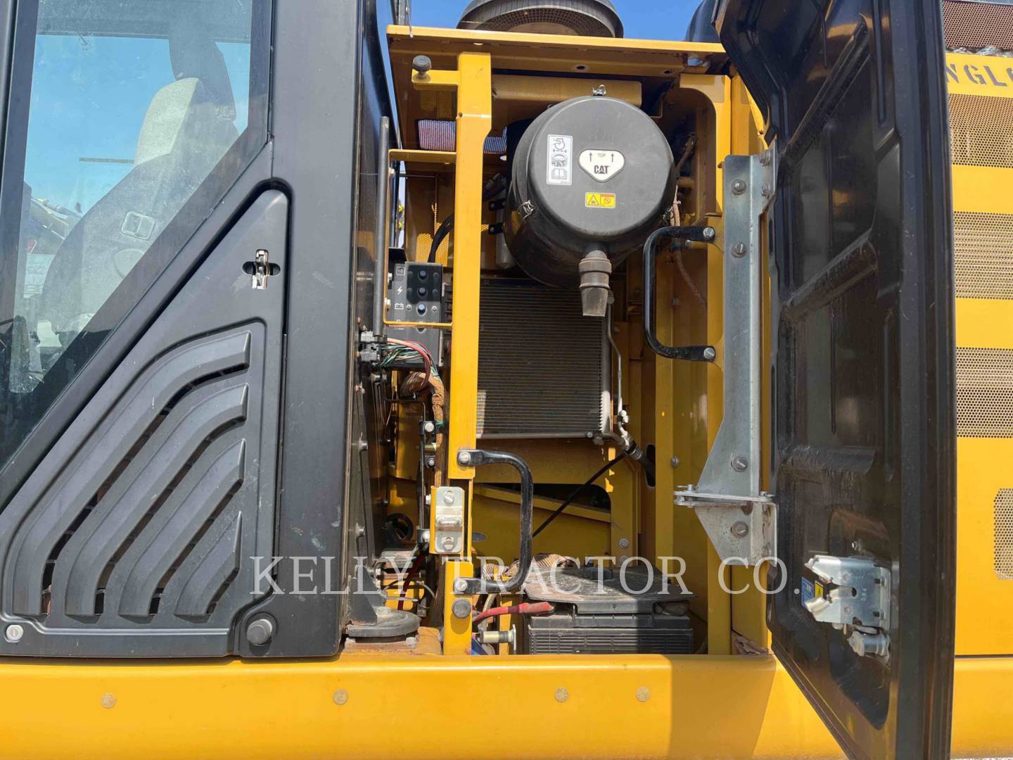 2016 Caterpillar 326FL Excavator