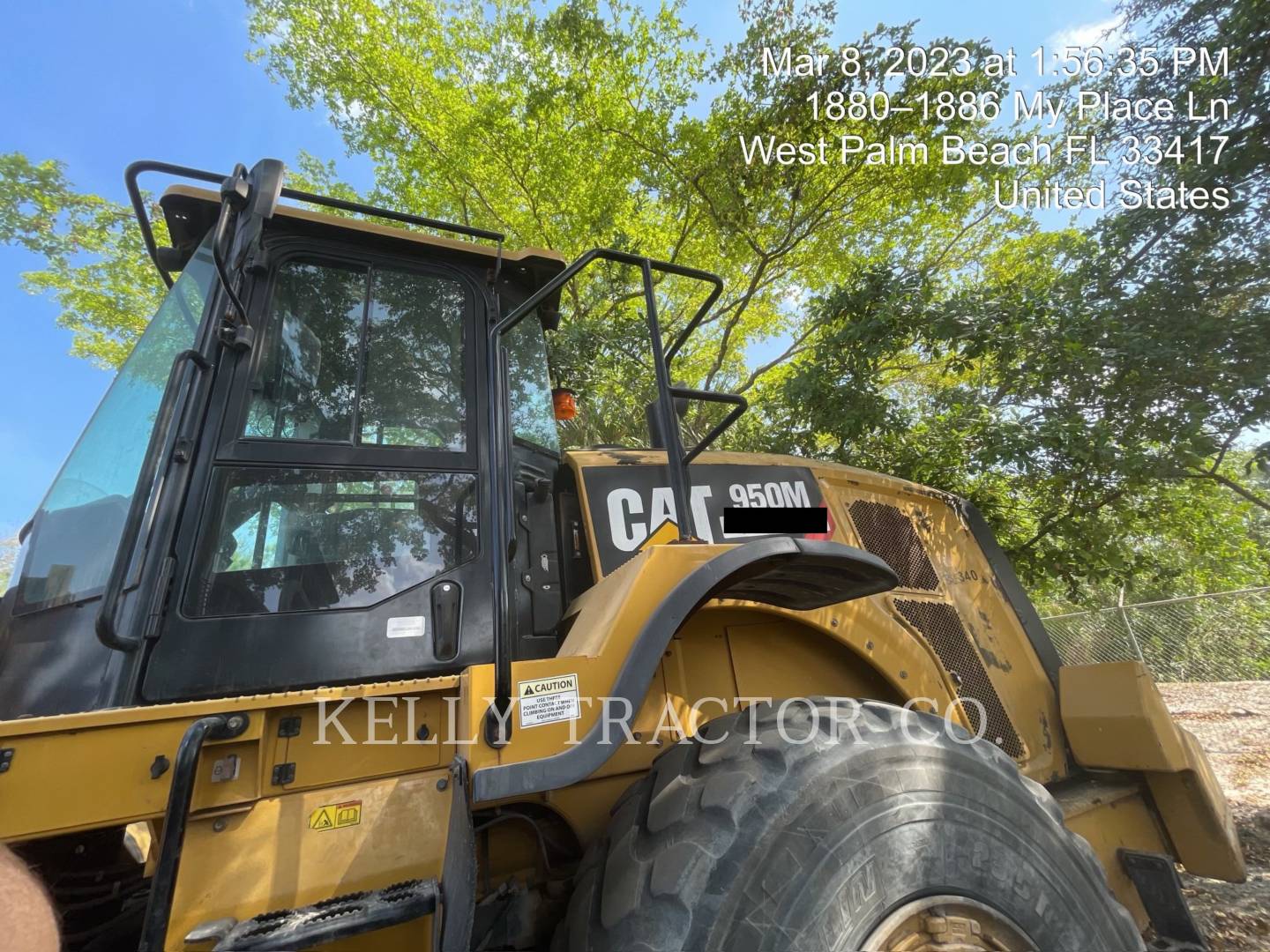 2017 Caterpillar 950M Wheel Loader