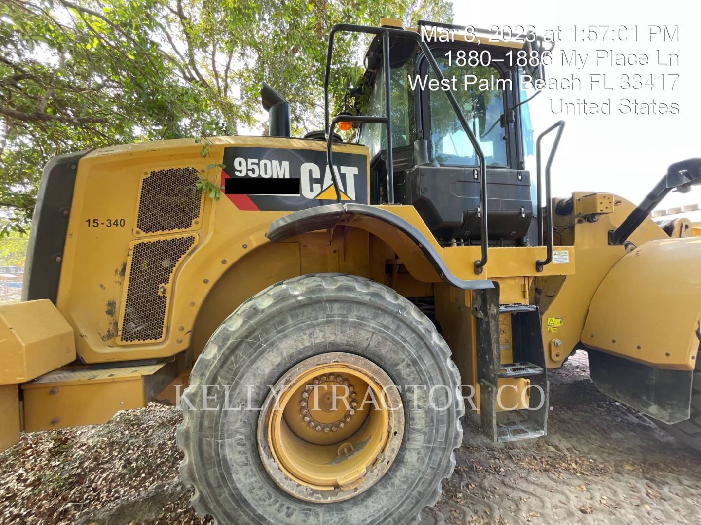 2017 Caterpillar 950M Wheel Loader