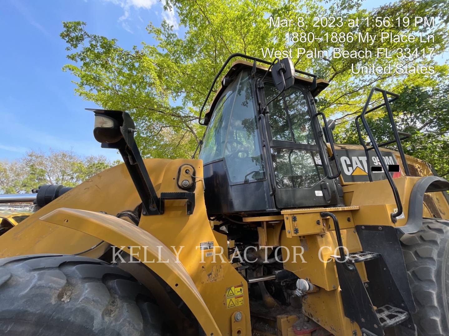 2017 Caterpillar 950M Wheel Loader