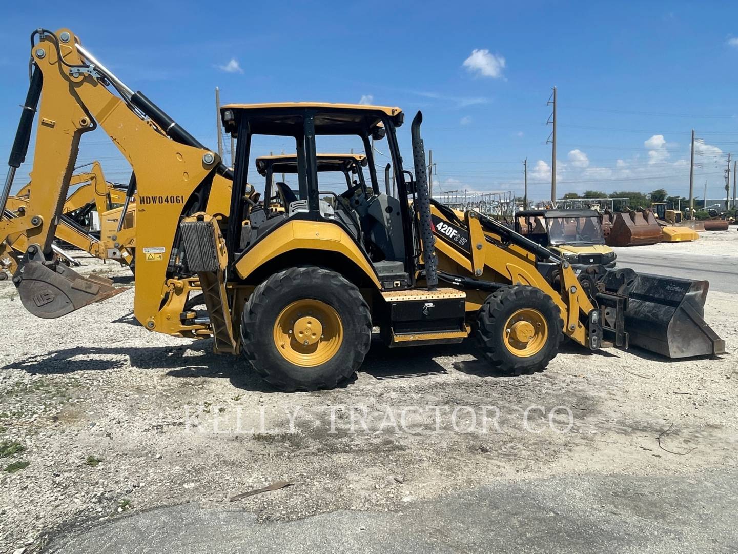 2019 Caterpillar 420F2IT Tractor Loader Backhoe