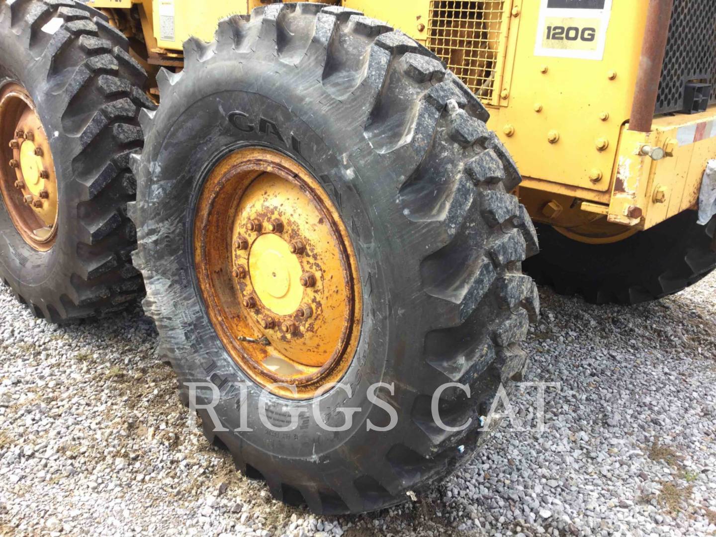 1983 Caterpillar 120G Grader - Road