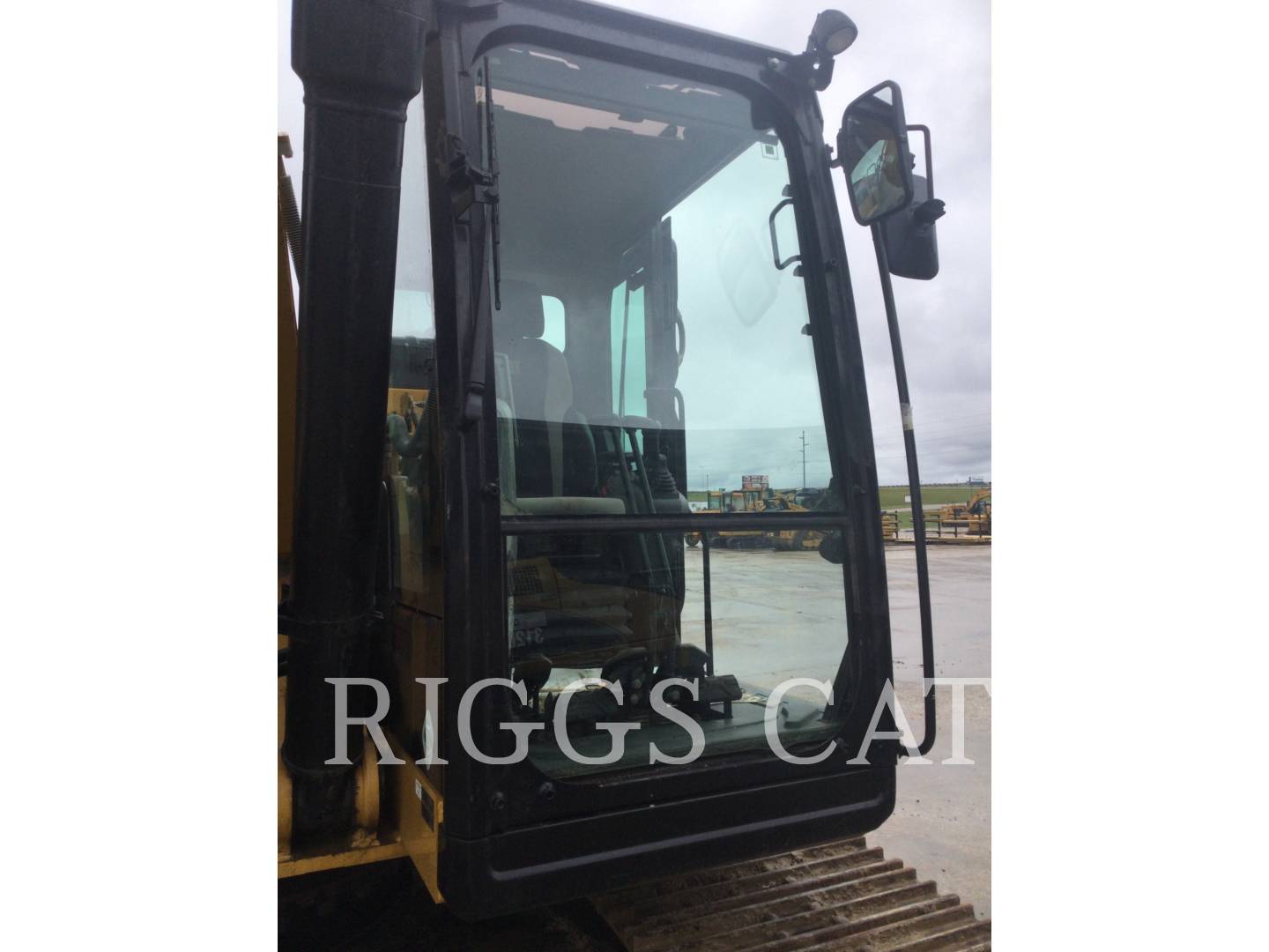 2017 Caterpillar 326 9T Excavator