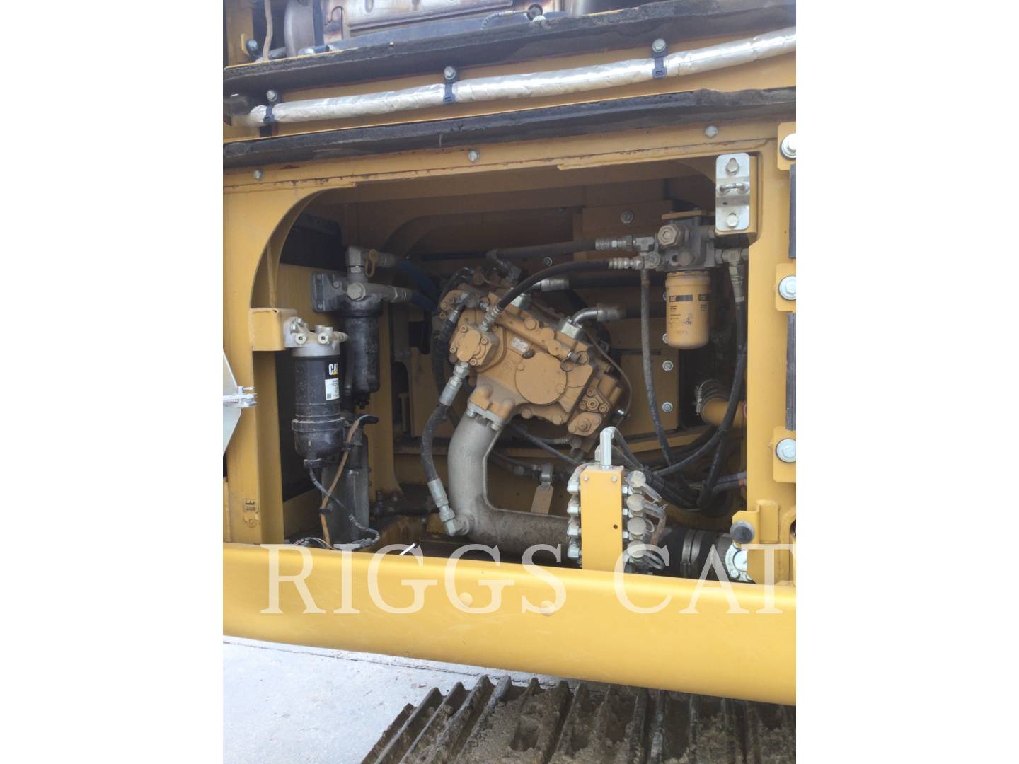 2017 Caterpillar 326 9T Excavator