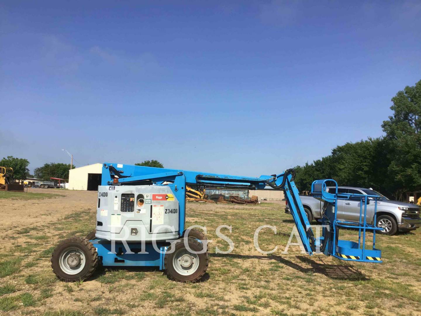 2011 Genie Z34/22 Lift Truck