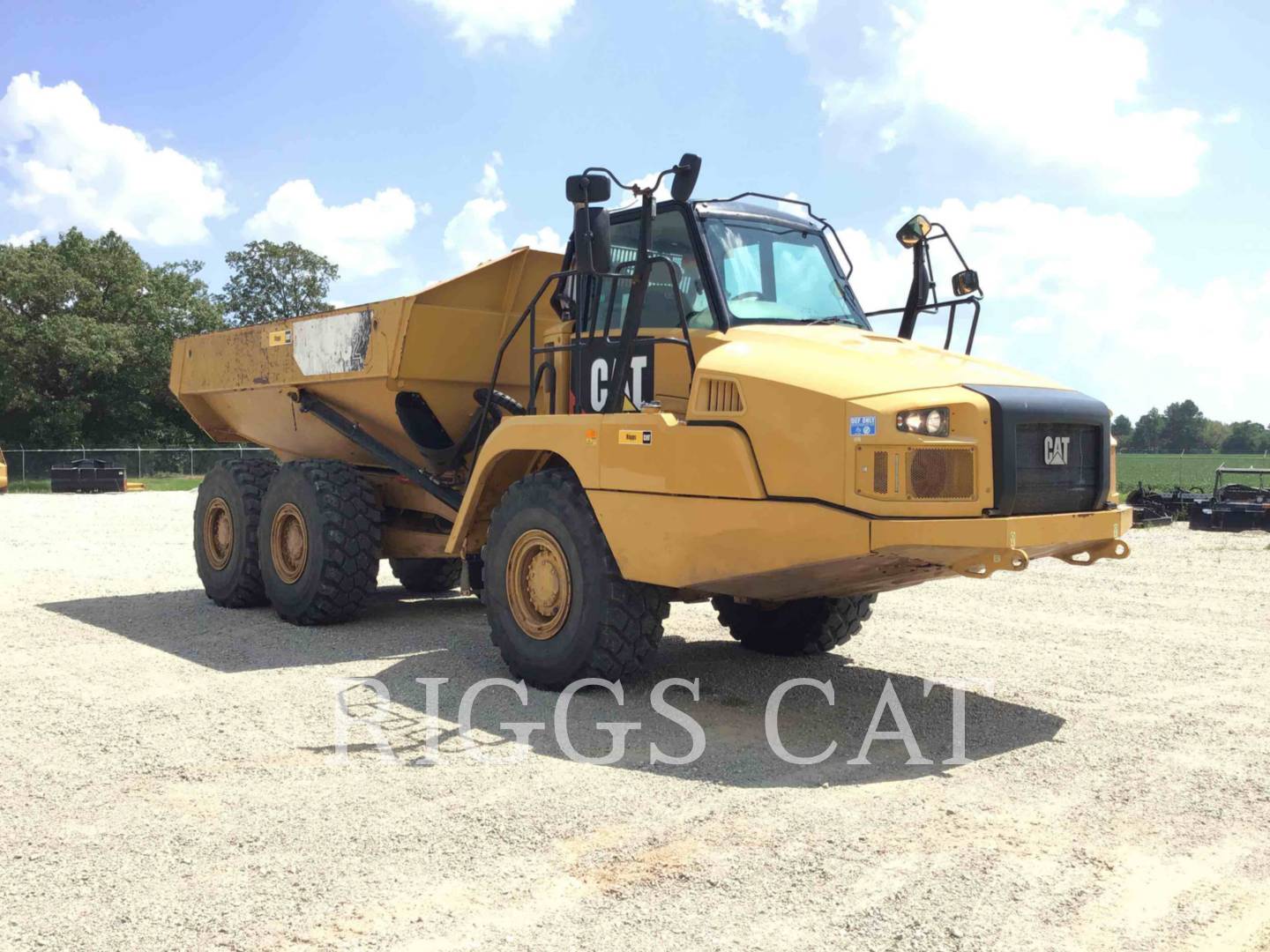 2017 Caterpillar 730 Articulated Truck