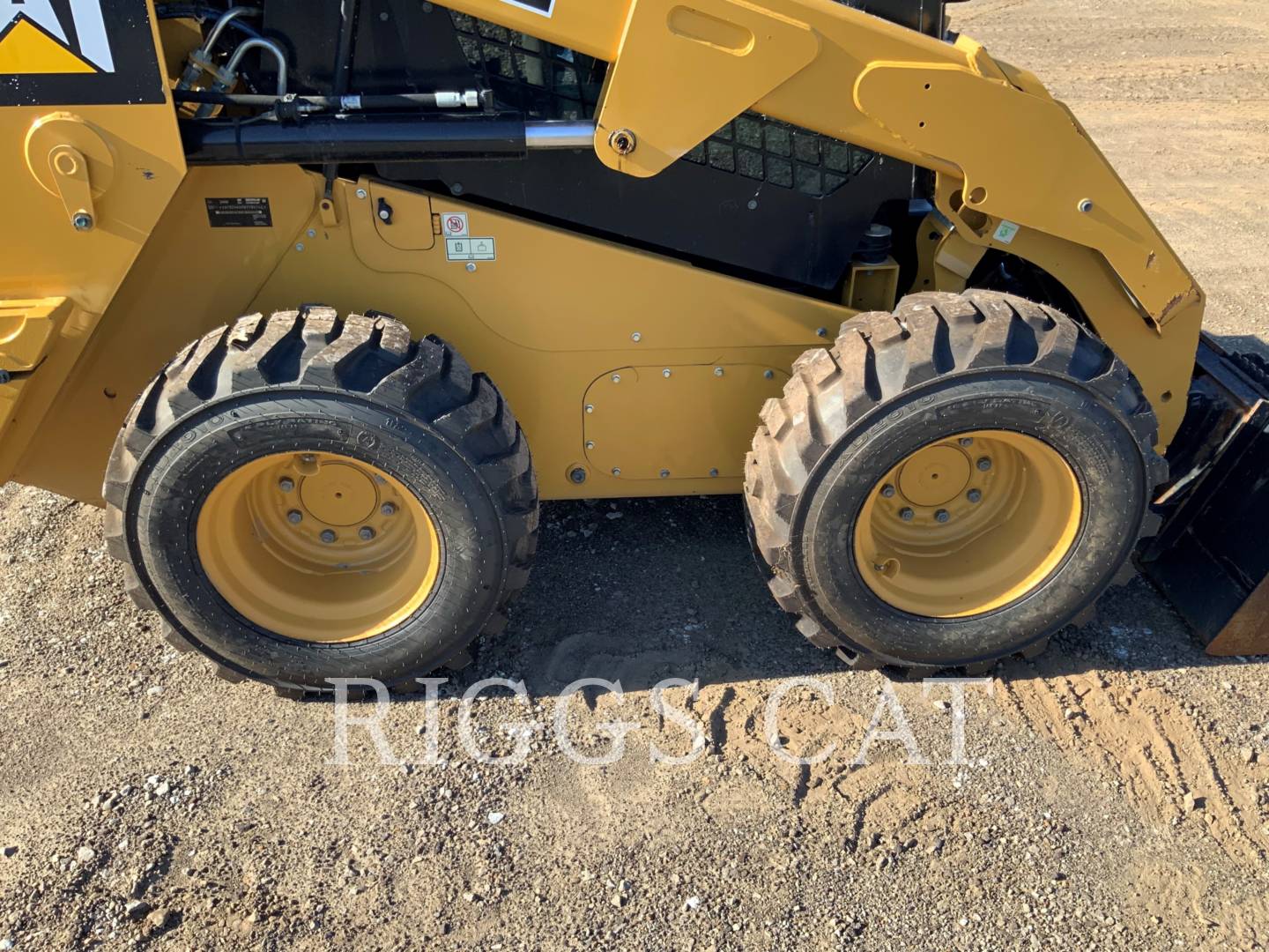 2018 Caterpillar 246D Skid Steer Loader