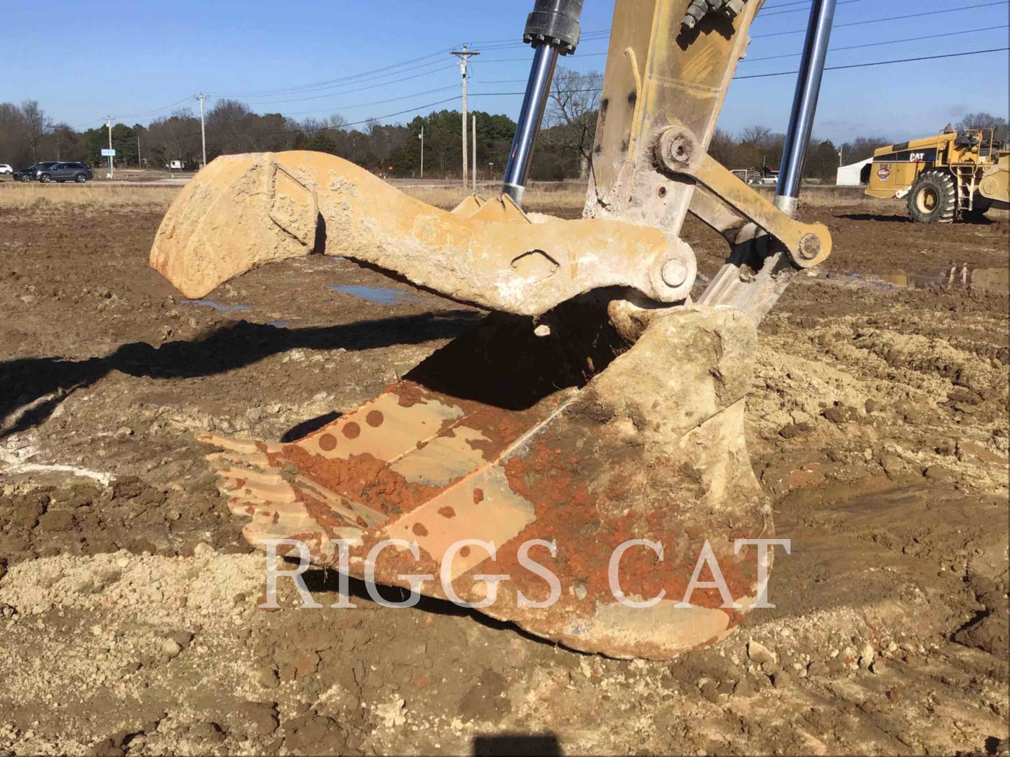 2017 Caterpillar 320FL Excavator